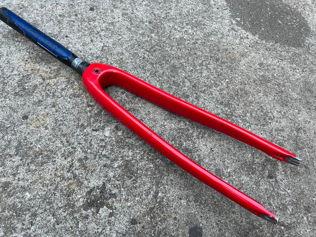 2006 Trek Pilot Carbon Fork 700c 1 1/8in Red Road Bike Racing Threadless Steerer - Image 2