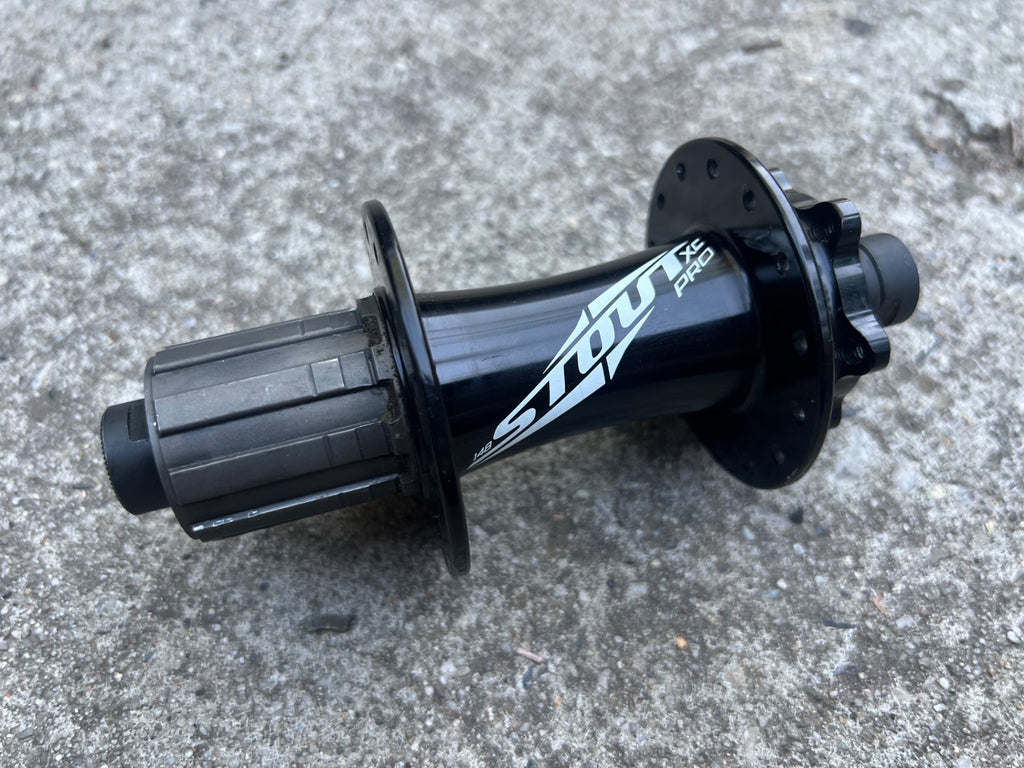 Specialized Stout Rear Hub 12x148mm 6 Bolt Disc 8-10 Speed Shimano Hyperglide  - Image 2