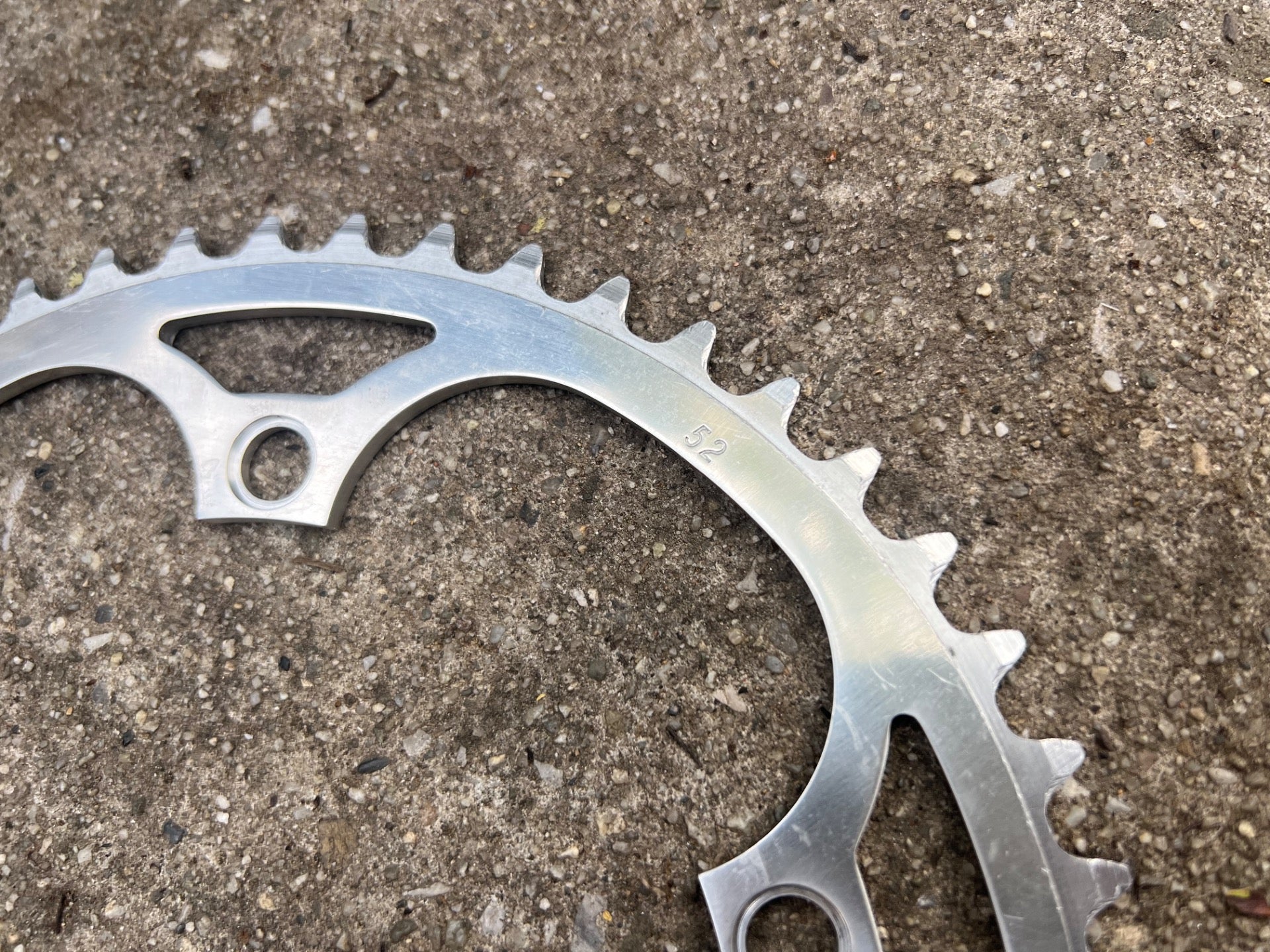 VGC Specialized 144 BCD 52T Chainring Silver Road Vintage Retro Track 5 Bolt - Image 2