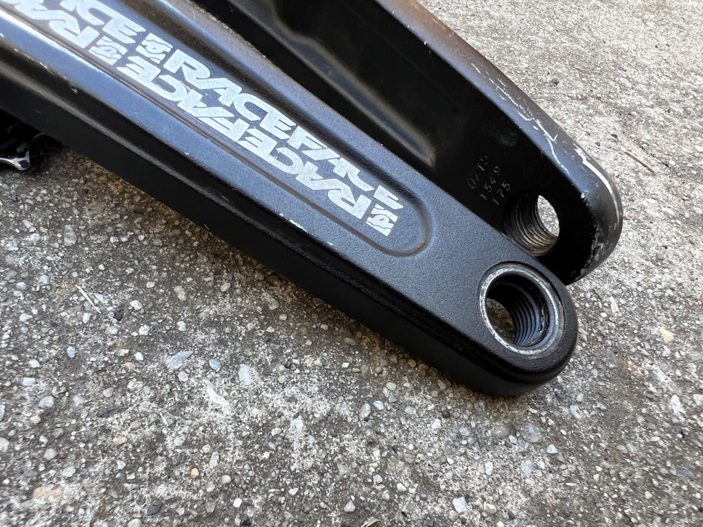 Raceface Ride Crankset Double 9/10 Speed 24mm Spindle 36/24T Black MTB Mountain  - Image 2