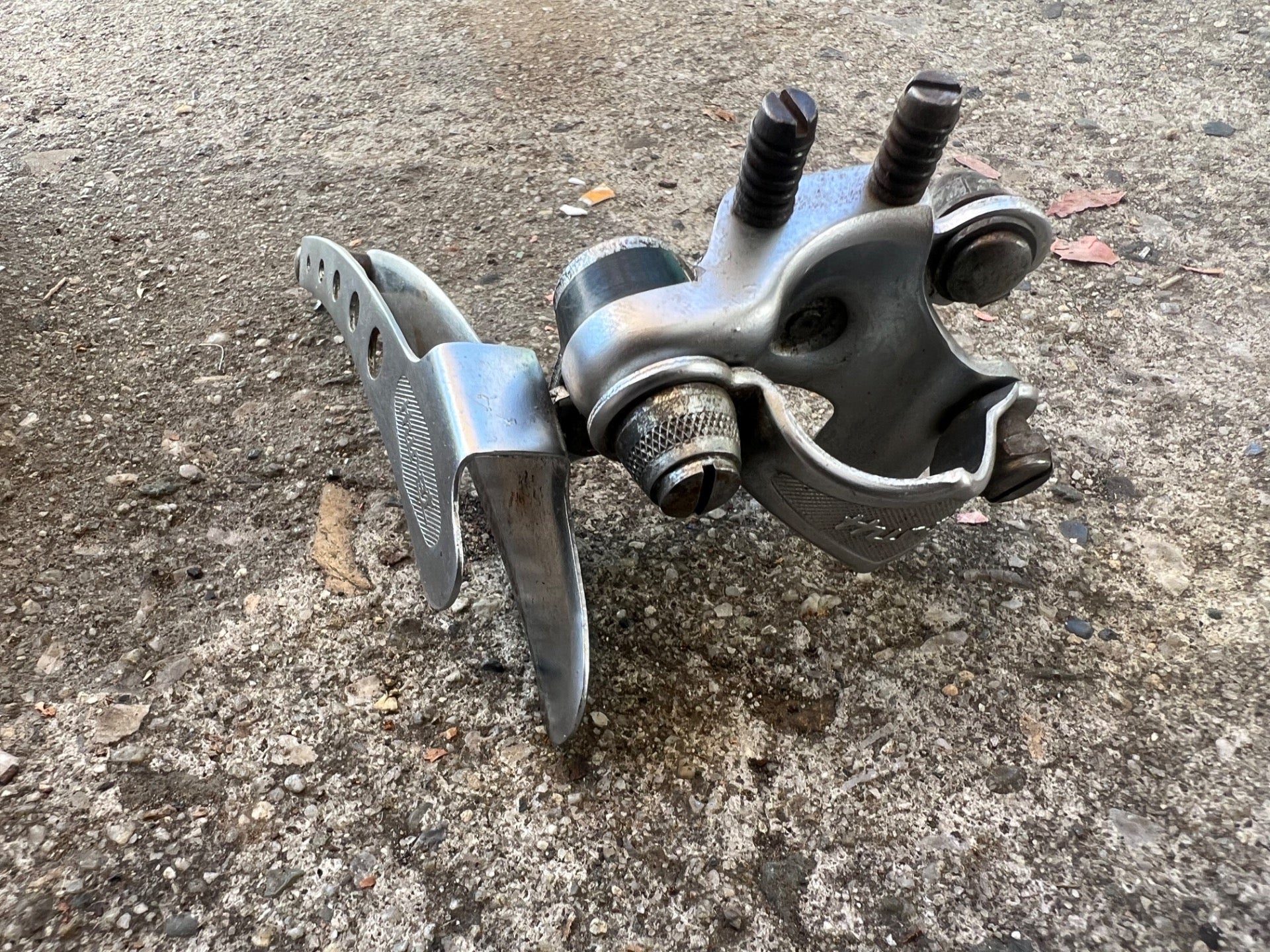 Huret Front Derailleur 28.6mm Bottom Pull Vintage Retro Bike Gray 2x5 Speed  - Image 2