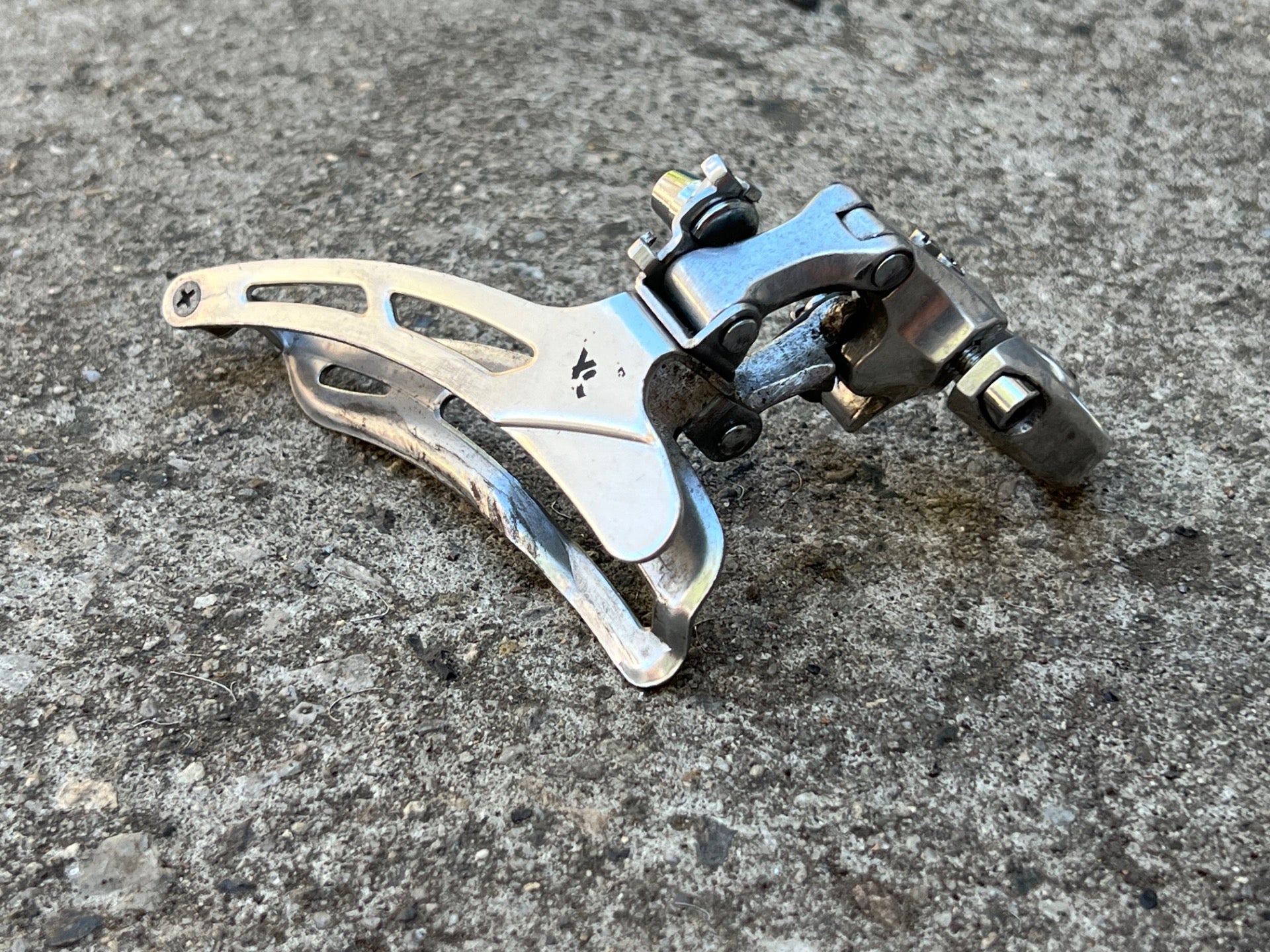 Suntour XC Reverse Pull 28.6mm Bottom Pull Front Derailleur Triple Vintage MTB - Image 2
