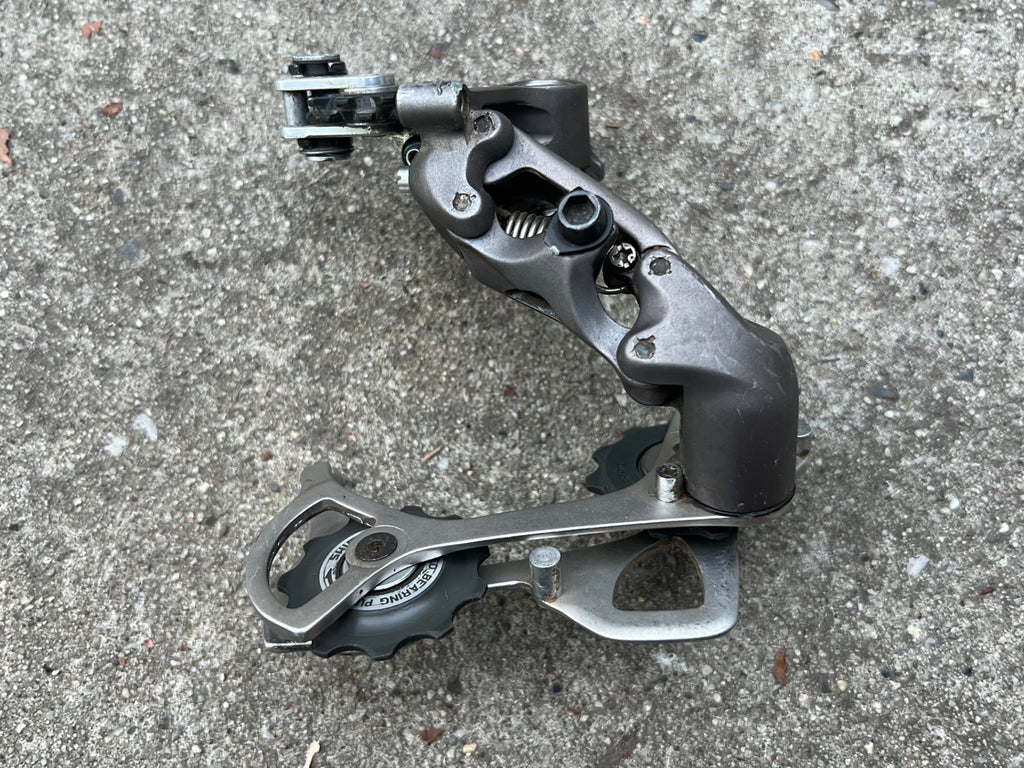 Shimano XTR RD-M951 Rapid Rise Rear Derailleur 8 Speed Medium Cage MTB Mountain - Image 2