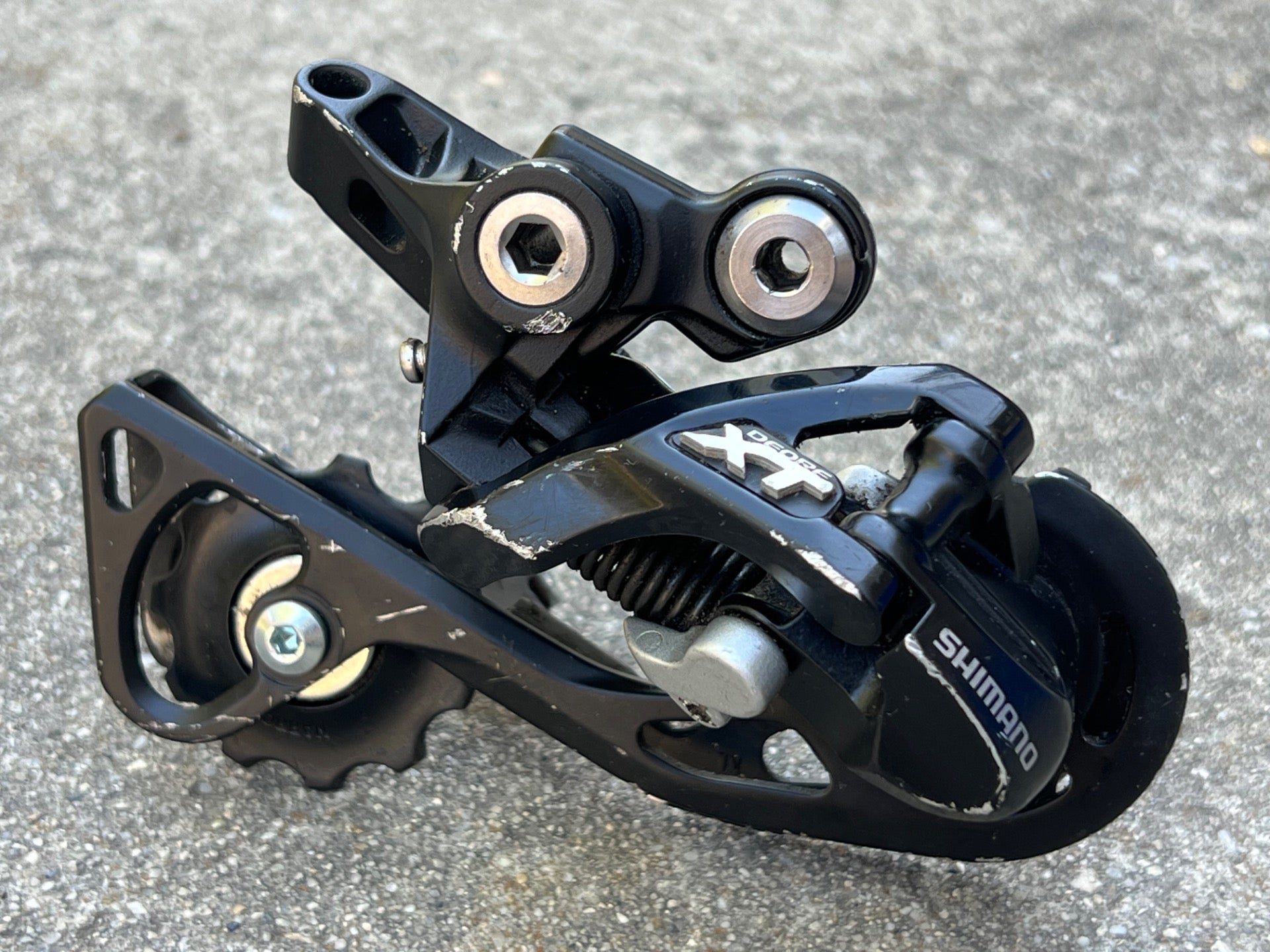 Shimano Deore XT M781 10 Speed Rear Derailleur Medium Cage Black MTB Downhill - Image 2