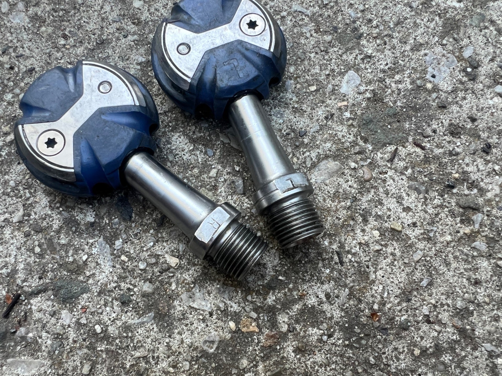 Speedplay Zero Clipless Pedals Vintage Road Gravel Bike Blue Stainless Steel  - Image 2