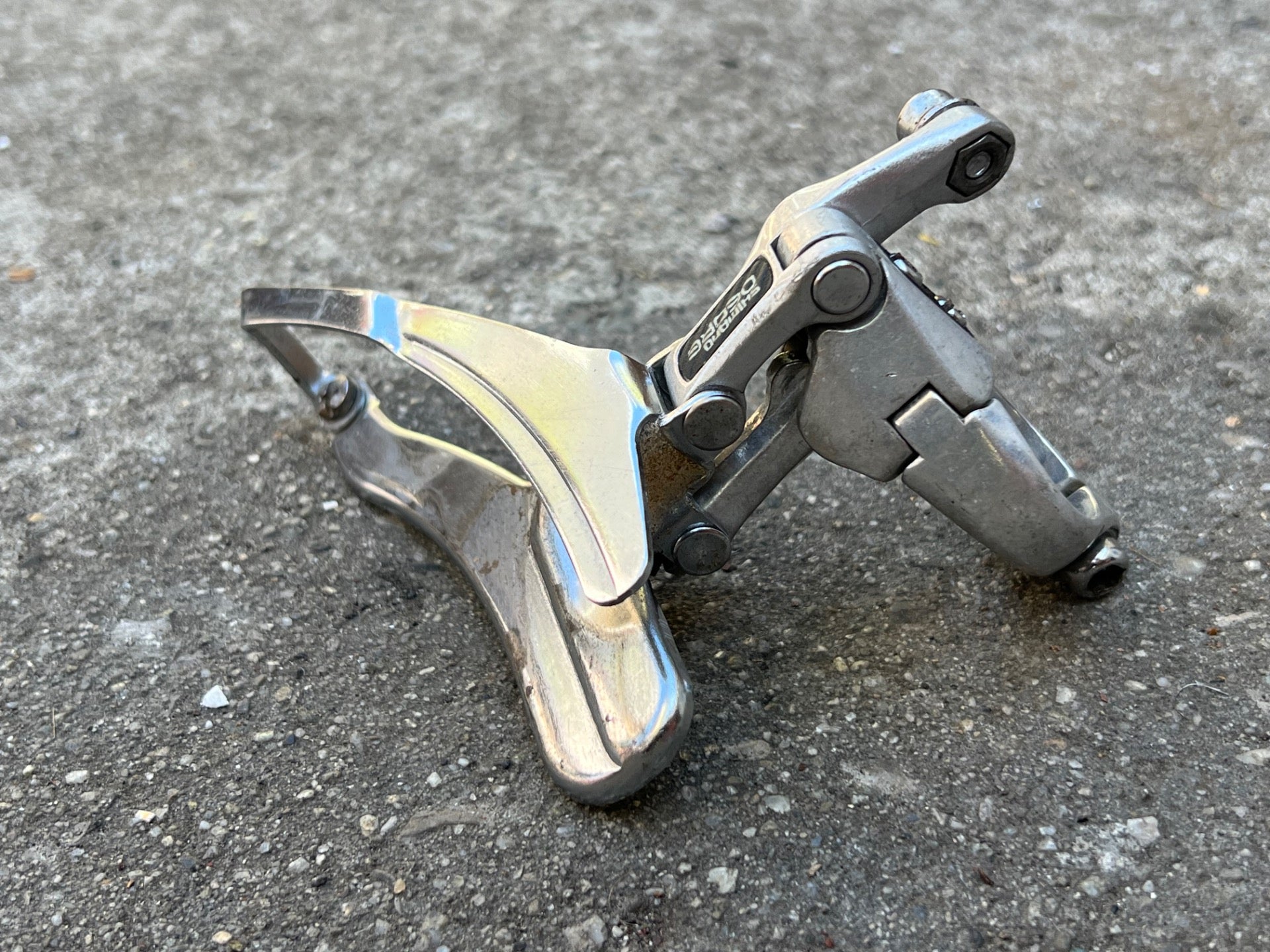 Shimano Deore FD-MT62 28.6mm Bottom Pull Front Derailleur Vintage MTB Triple  - Image 2