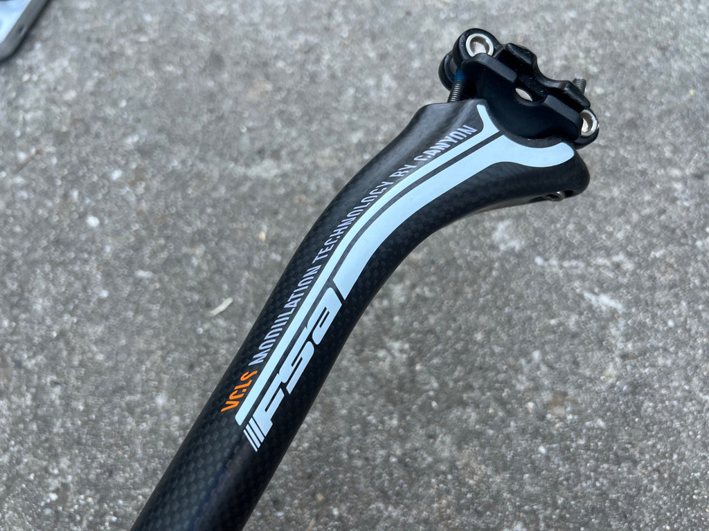 NEW FSA VCLS 27.2x300mm Seatpost Carbon Road Bike Cycling Black  - Image 2