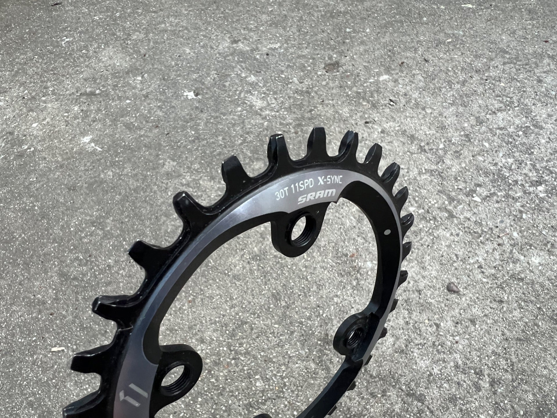 NEW SRAM XX1 X-Sync 30T 11 Speed 76BCD Asymmetrical Chainring Black Silver MTB  - Image 2