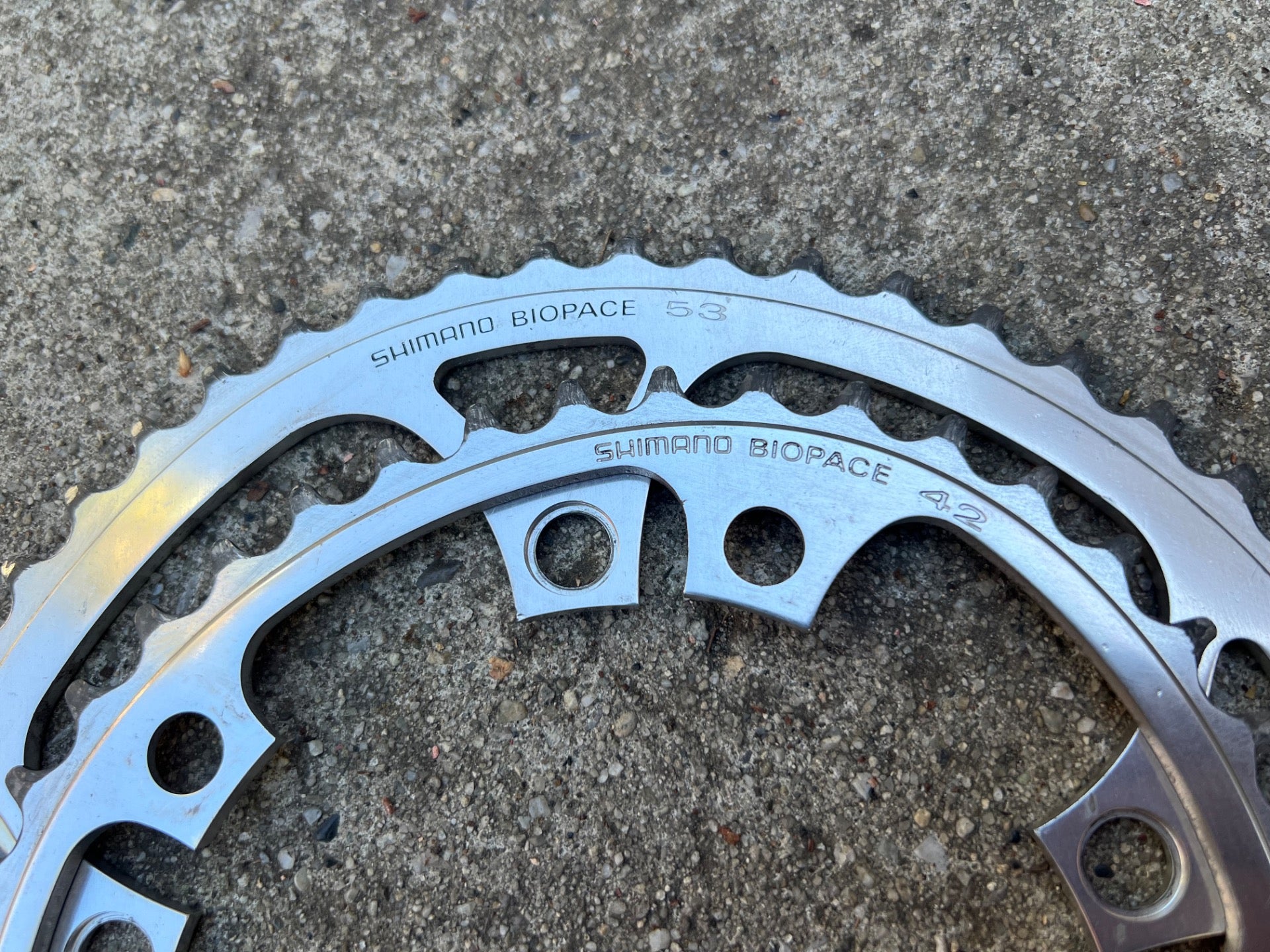 Shimano Biopace Chainring Set 130 BCD 42/53T Tooth Silver Anodized Aluminum  - Image 2