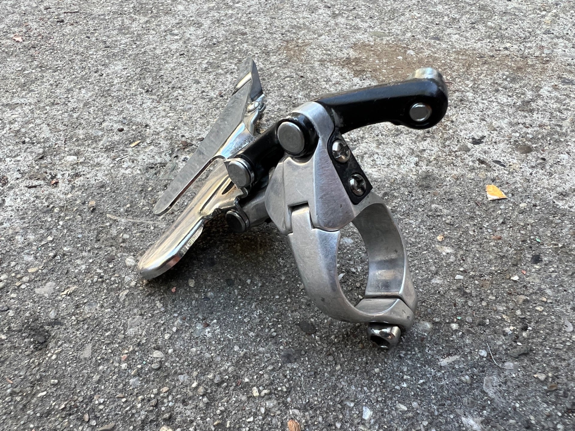 Shimano Deore XT FD-M730 28.6mm Bottom Pull Triple 3x6 Front Derailleur Vintage  - Image 2