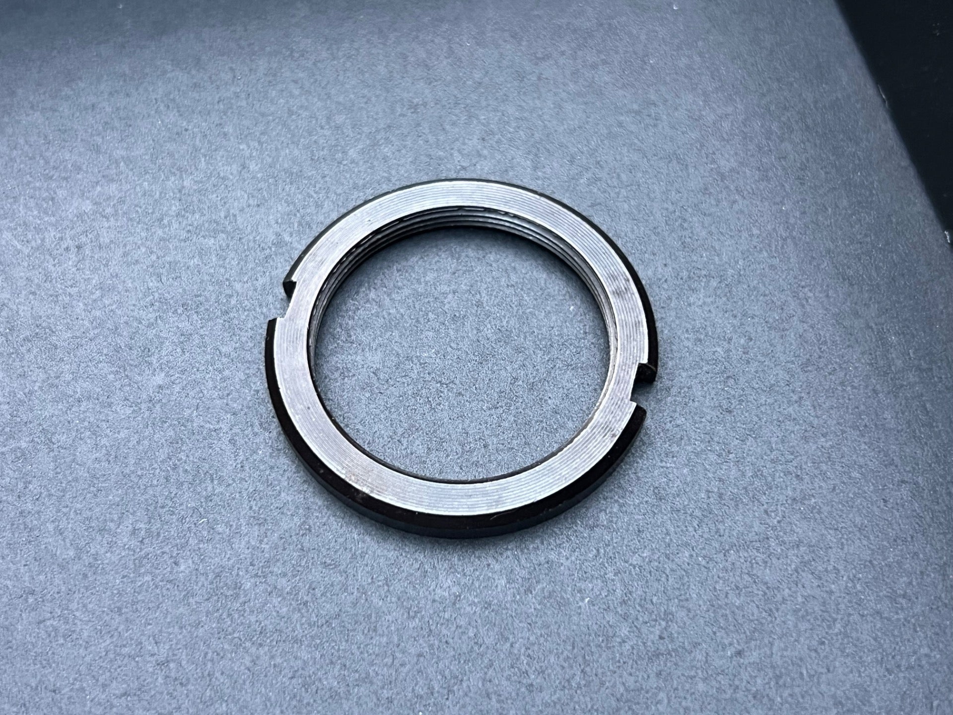 Suntour NJS English Thread 1.29x24 TPI Fixed Gear Hub Lockring Retro Vintage  - Image 2