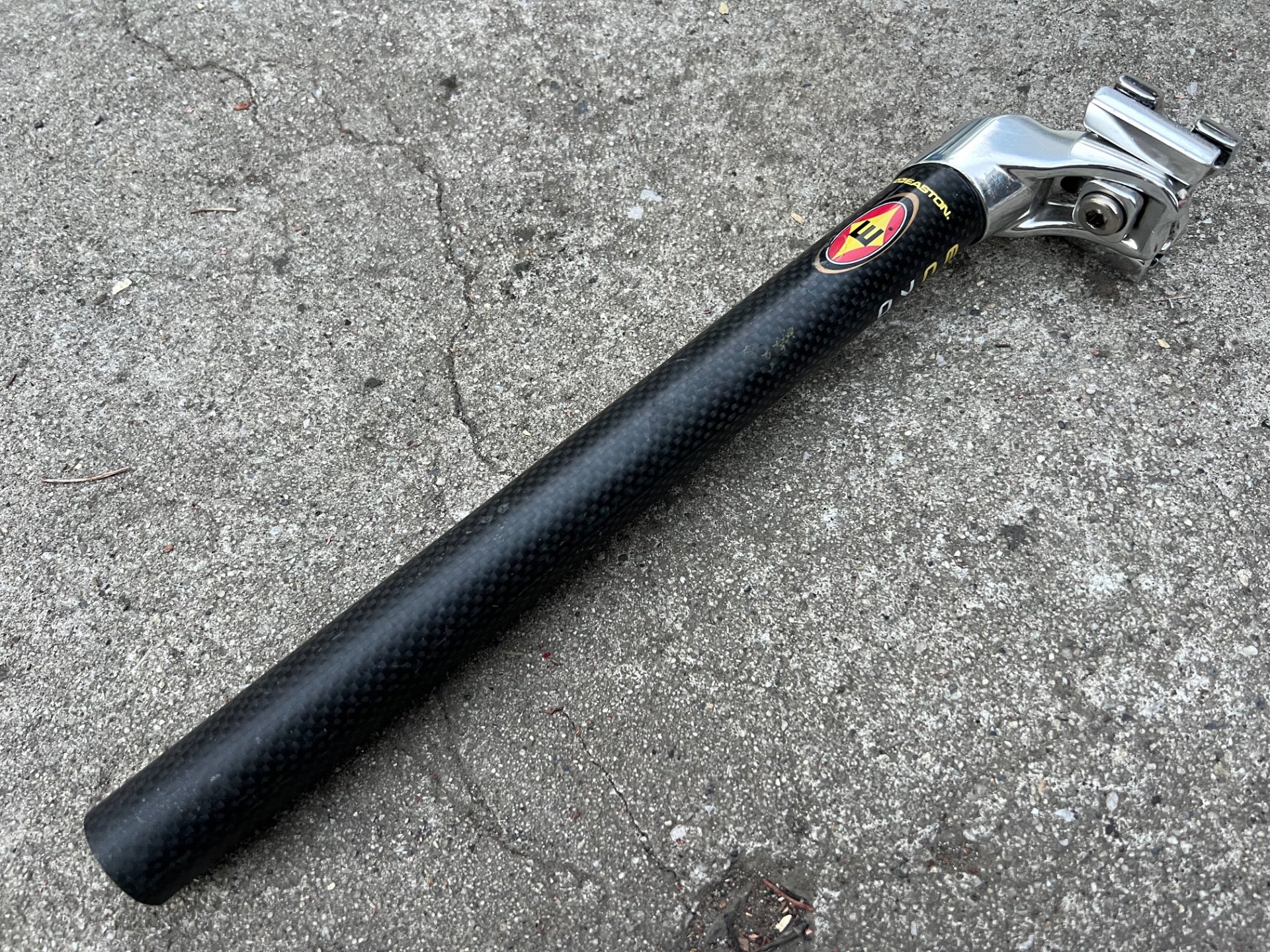 Easton EC70 Carbon Seatpost 27.2x300mm Vintage MTB Road Bike Black Silver - Image 2