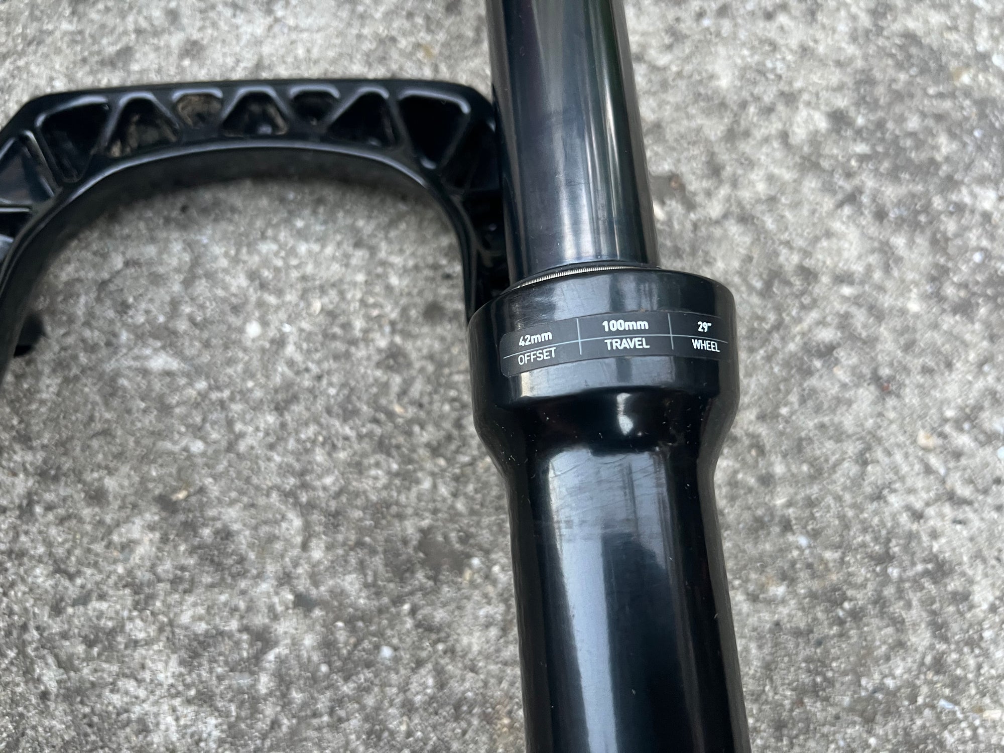 RockShox Judy Remote Lockout Fork 29” 100mm Travel Tapered 6.5” Steerer