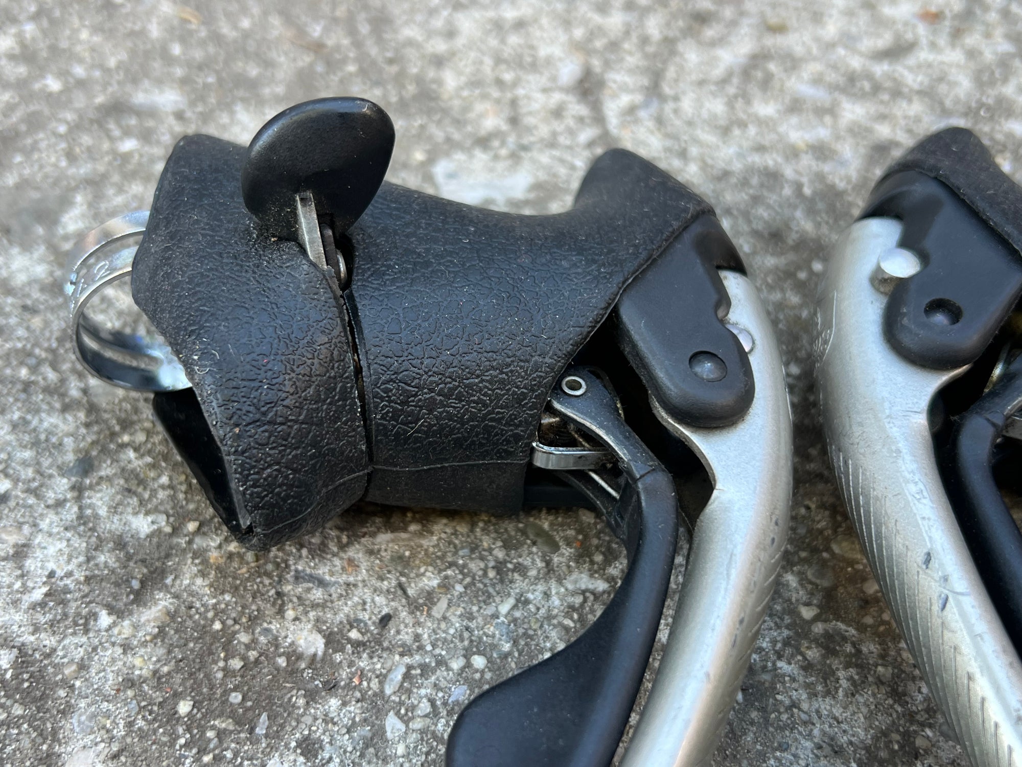 Campagnolo Veloce Ergopower 2/3x8 Speed Shifters Vintage Road Bike