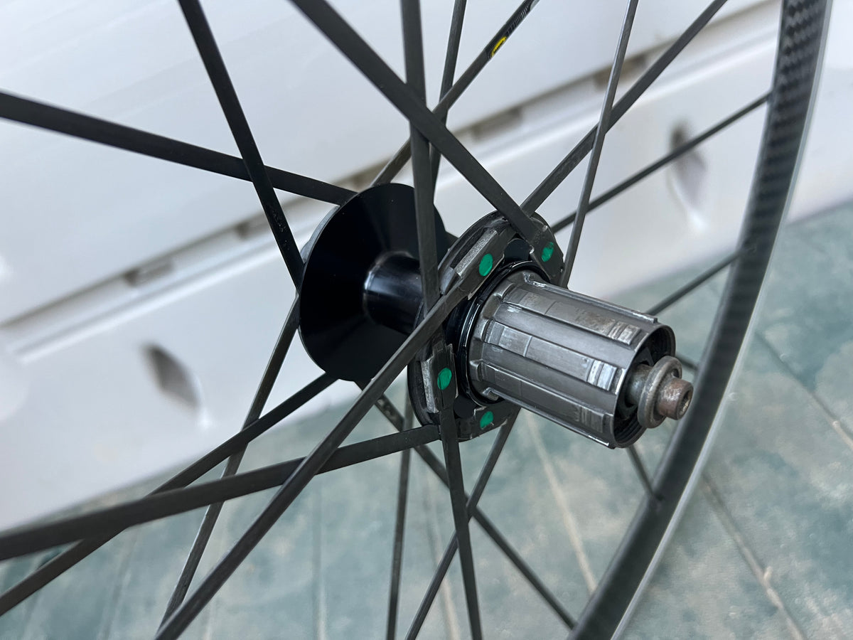 Mavic Cosmic Carbone SLR Carbon 700c 130mm Clincher Black Rear Wheel Road