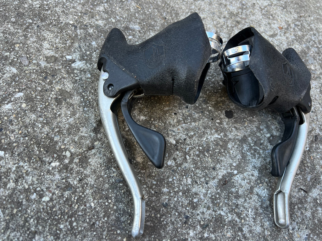 Campagnolo Veloce Ergopower 2/3x8 Speed Shifters Vintage Road Bike