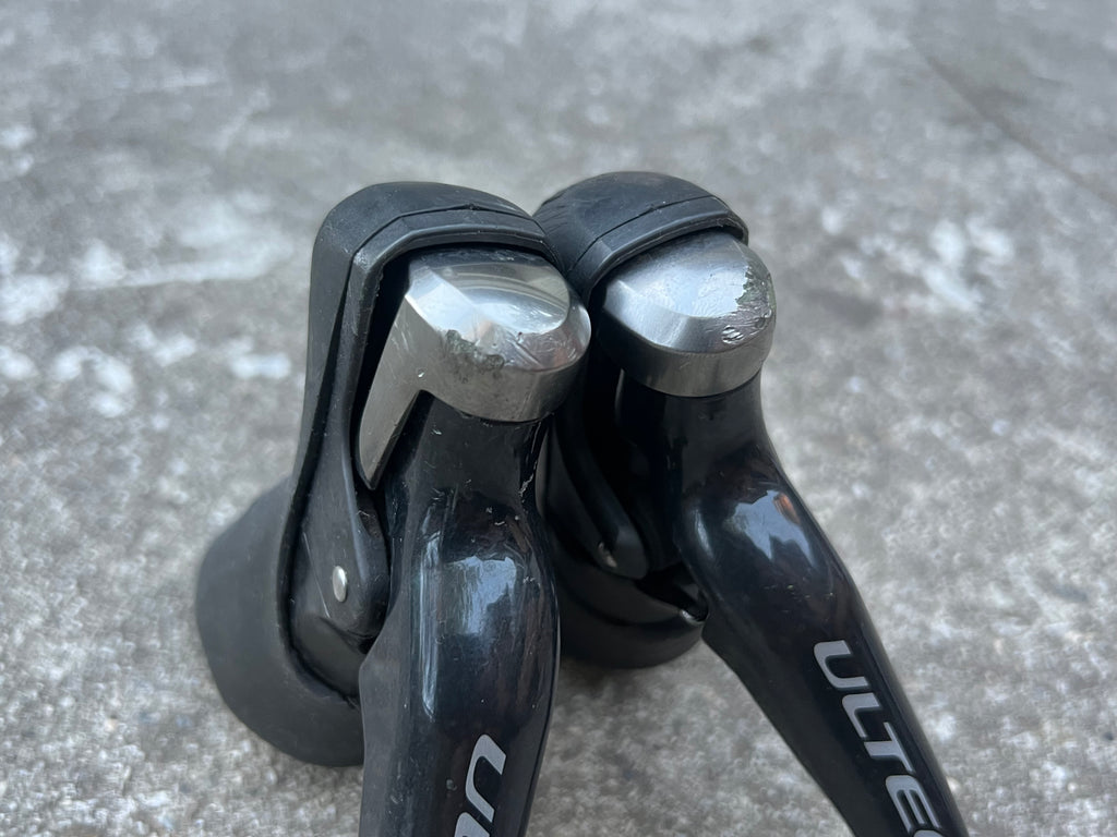 Shimano Ultegra ST-6800 2x11 Speed Double Road Shifters Brifters Brake Levers