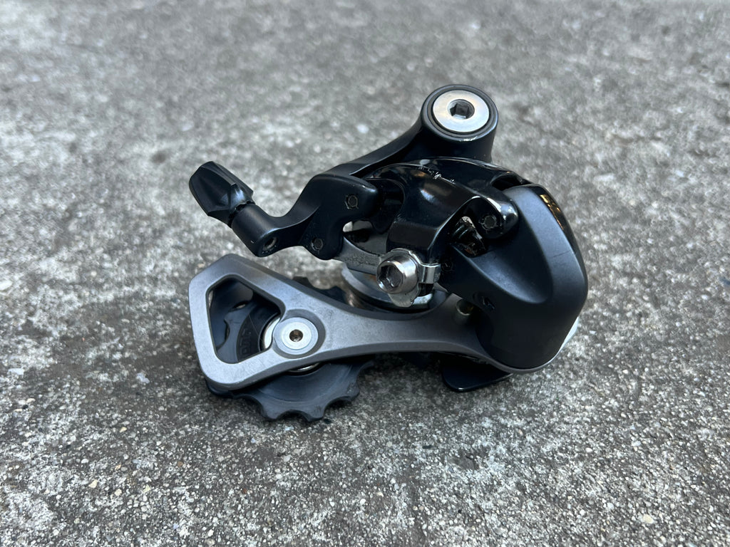 Shimano 105 RD-5700 Short Cage 10 Speed Rear Derailleur Road Bike Black