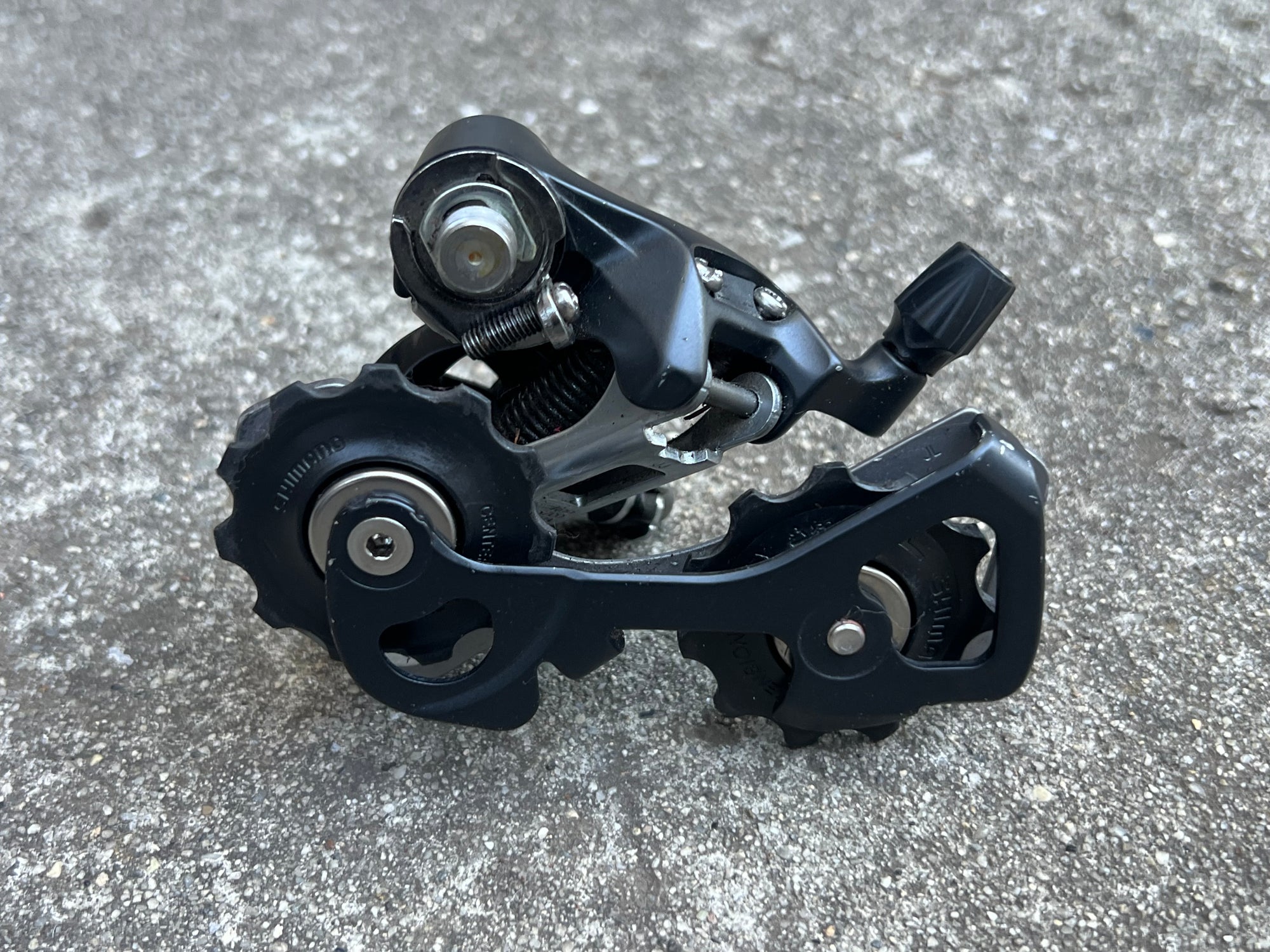 Shimano 105 RD-5700 Short Cage 10 Speed Rear Derailleur Road Bike Black