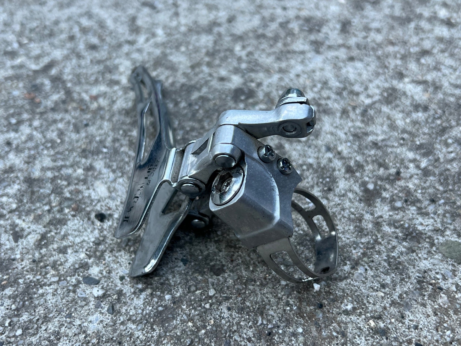 Suntour Cyclone MKII 28.6mm Bottom Pull Front Derailleur Double Vintage 2nd Gen  - Image 3