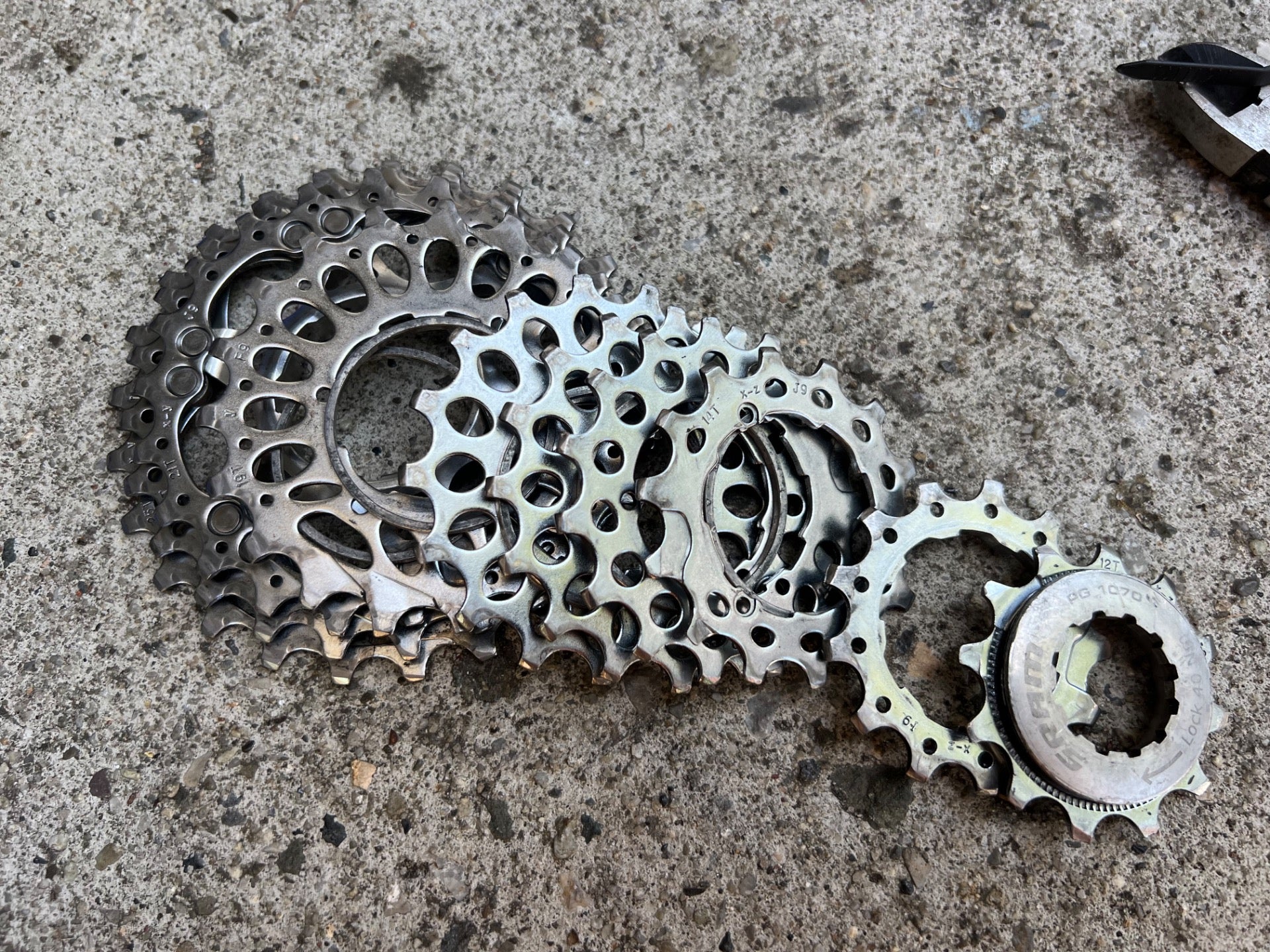 SRAM PG 1070 12-25T 10 Speed Cassette Gravel Road Bike Chrome Silver MTB  - Image 3