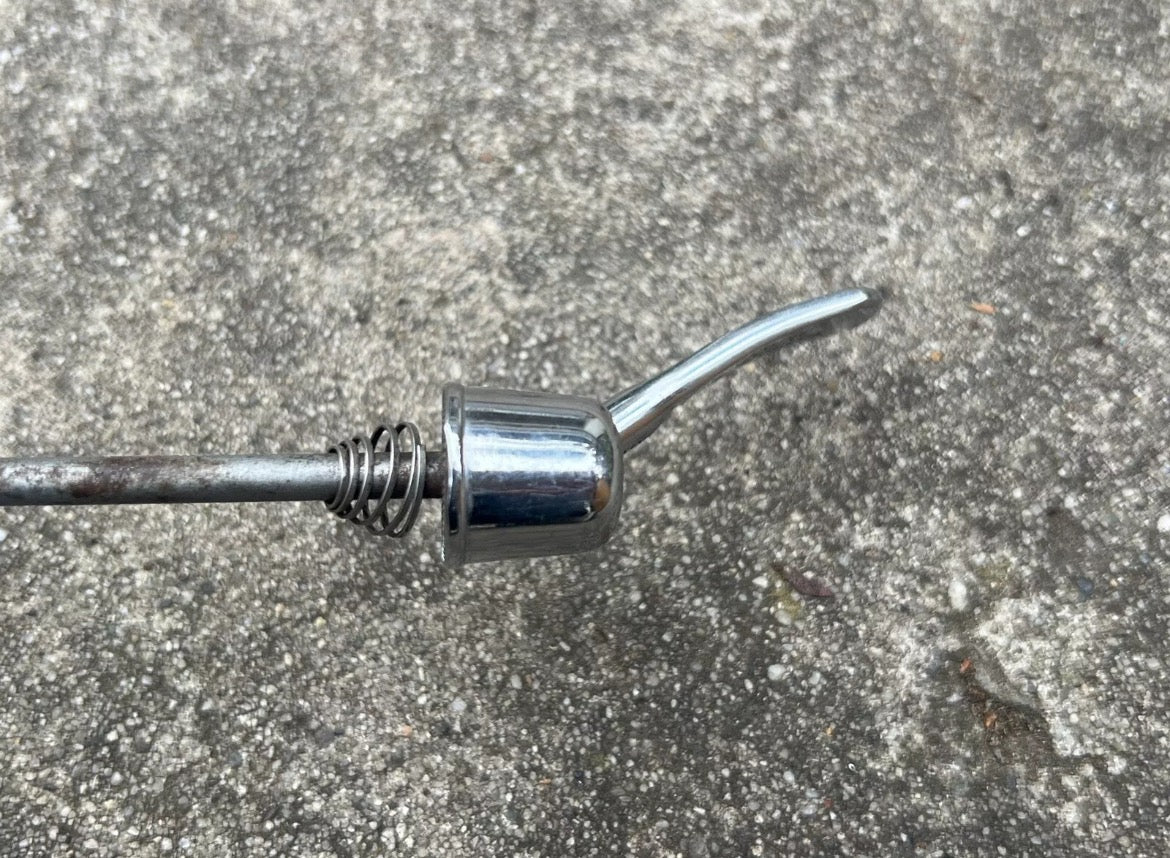 Shimano Dura Ace 7400 Rear 130mm Quick Release Skewer Axle Vintage Chrome Steel - Image 3