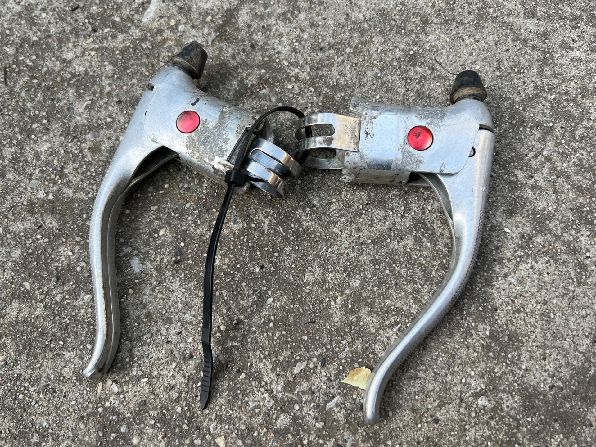 Dia Compe Drop Bar Brake Levers Pair Silver Aluminum Gray Vintage Retro Road  - Image 3