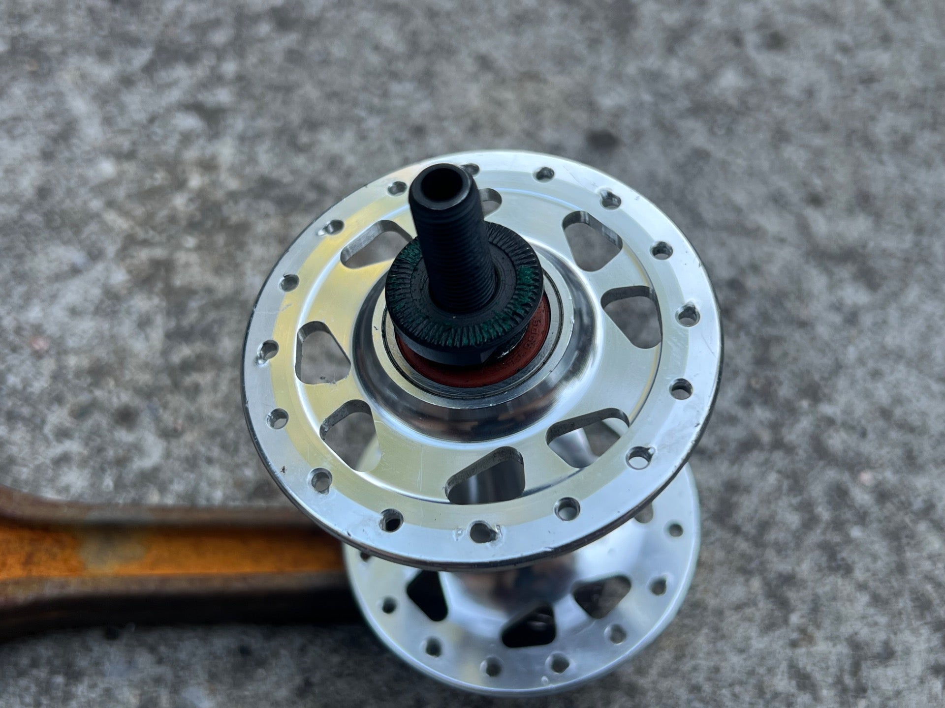 Origin 8 32H Hole Track Fixie Road High Flange Front Hub Silver Sealed Bearing - Image 3