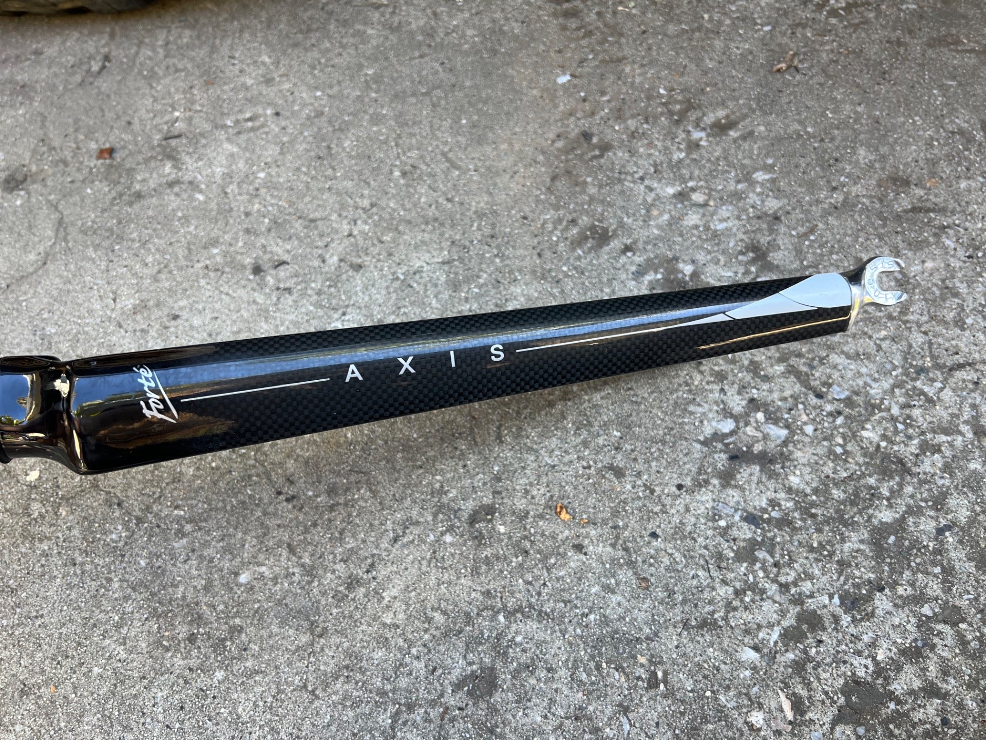 Forte Axis Carbon Fork 700c 1 1/8” 9.5” Threadless Steerer Black Road Bike Gray - Image 9