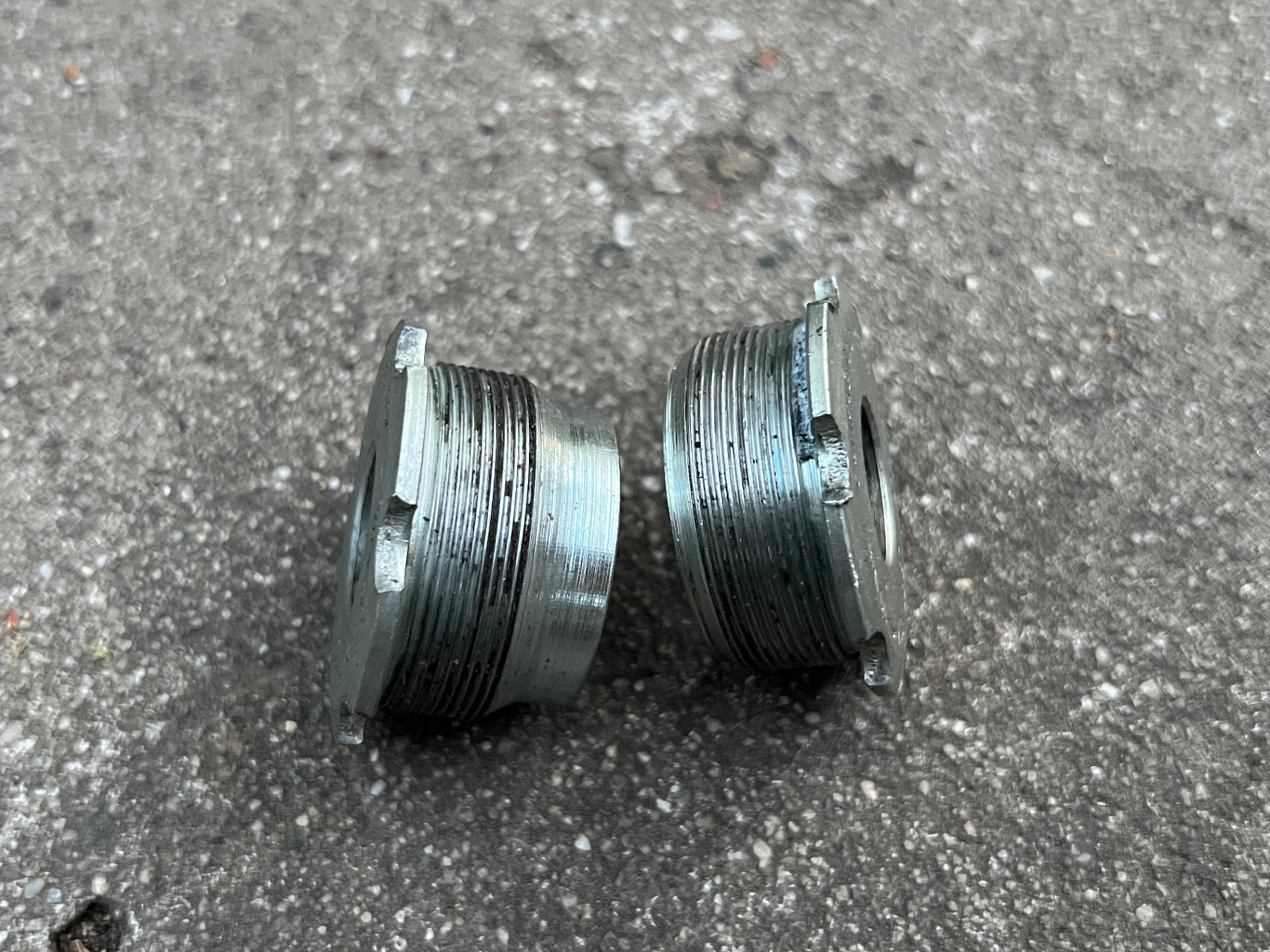 Campagnolo Mirage 36x24 Italian Bottom Bracket Cups Vintage Road Bike Racing  - Image 3