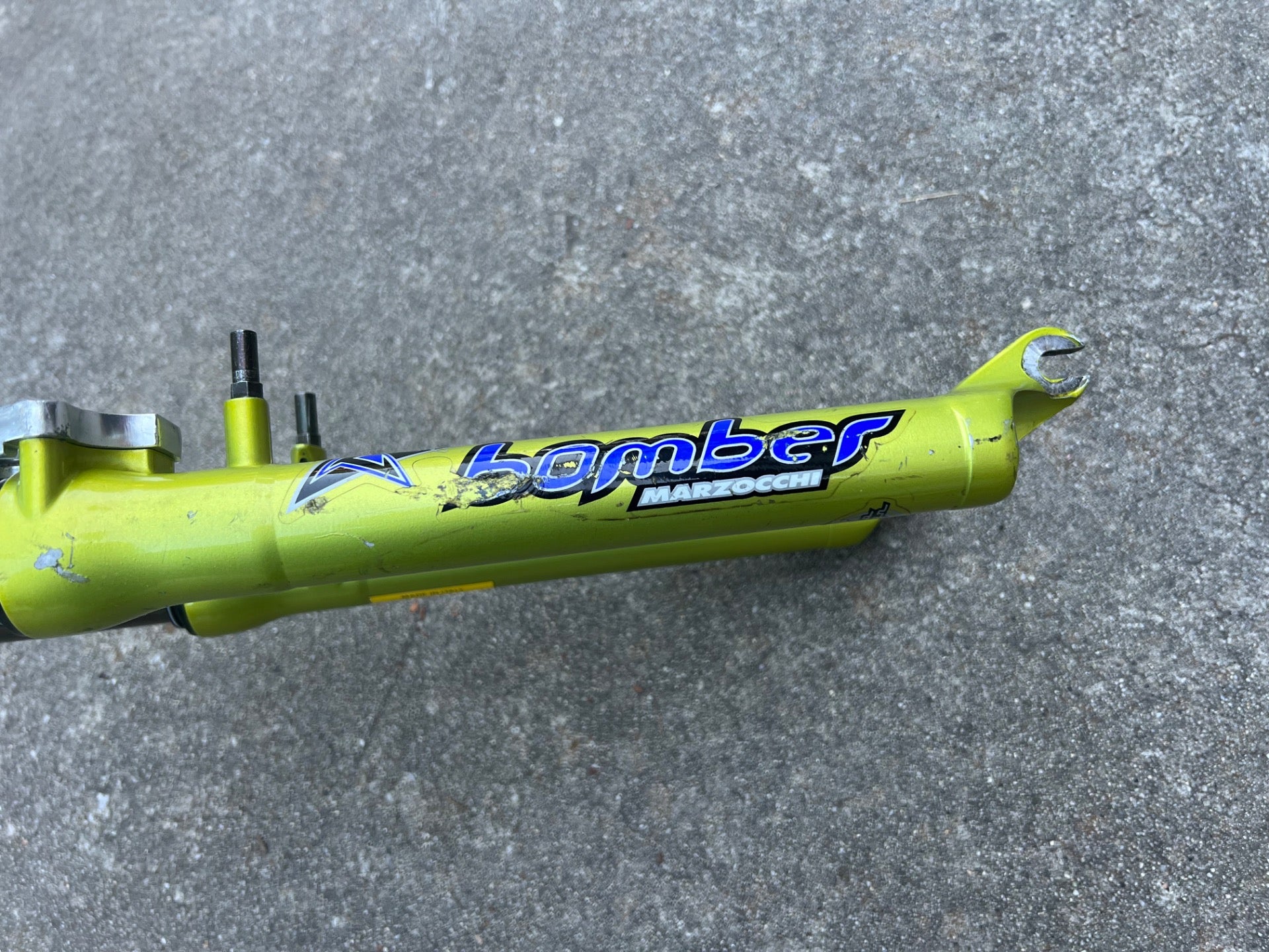 SERVICED Marzocchi Bomber Z2 Fork Acid Green Vintage MTB Mountain 1 1/8” Retro - Image 11