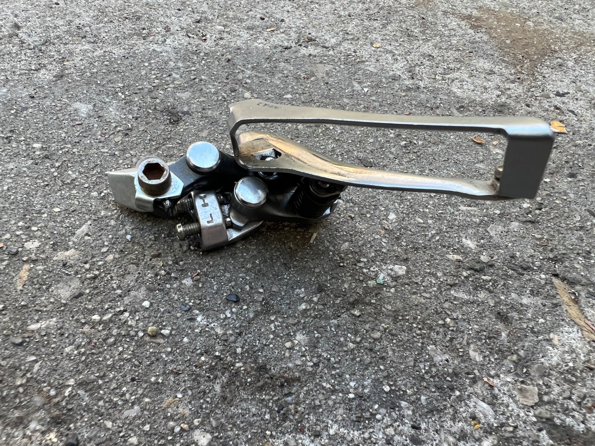 Shimano 105 FD-1055 Braze On Bottom Pull 2x7 Front Derailleur Double Road Bike  - Image 3