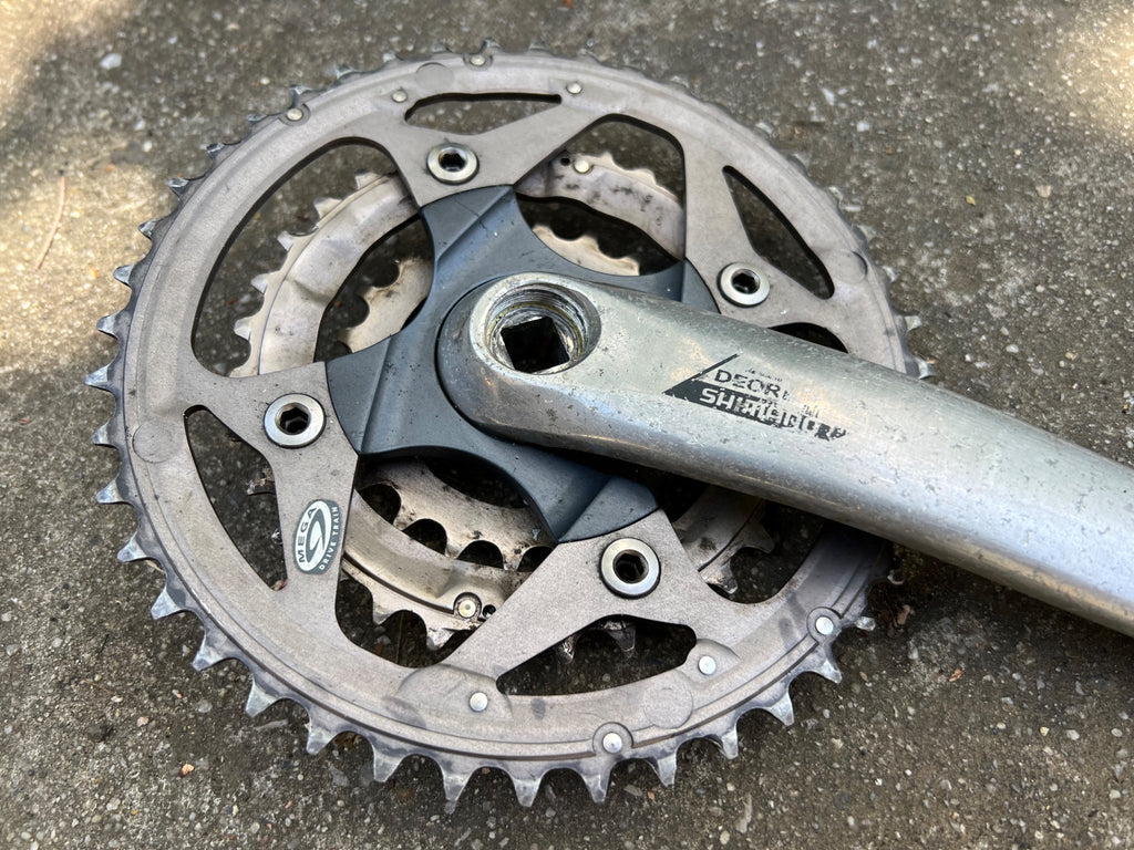 Used Shimano Deore LX 175mm FC-M570 Drive Side Crank Arm Right 22-32-44 Vintage MTB-Bicycle Bin