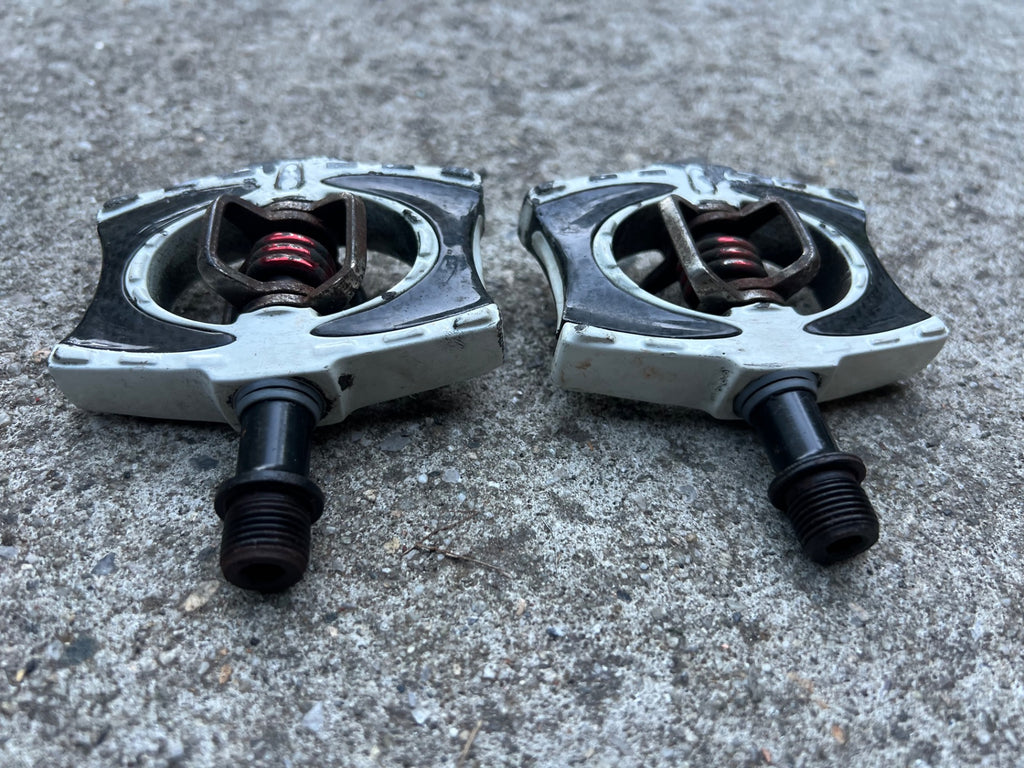 Crankbros Acid Carbon Clipless Pedals White Black MTB Gravel Pair Crankbrothers  - Image 3