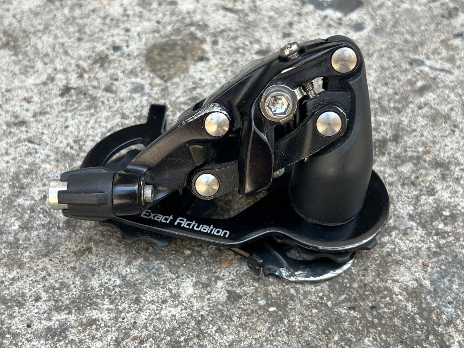 SRAM Rival 10 Speed Short Cage Rear Derailleur Exact Actuation Black Road Bike  - Image 3