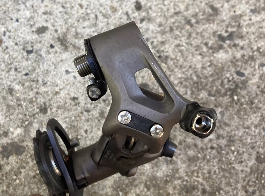 Shimano XTR RD-M953 Rear Derailleur 9 Speed Medium Cage Mid Gray Vintage MTB - Image 6