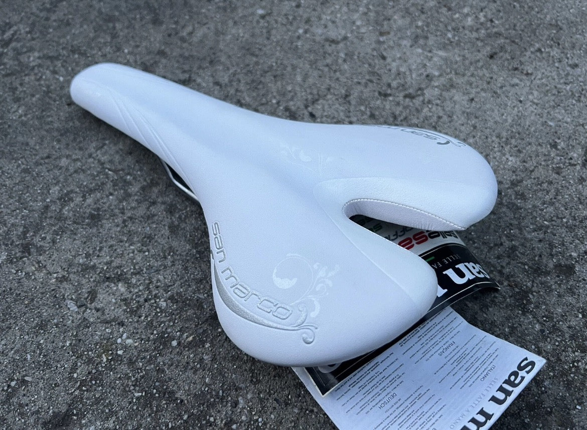 NEW Selle San Marco Aspide Glamour Saddle 156x274mm Xslite Rails White 193g - Image 3