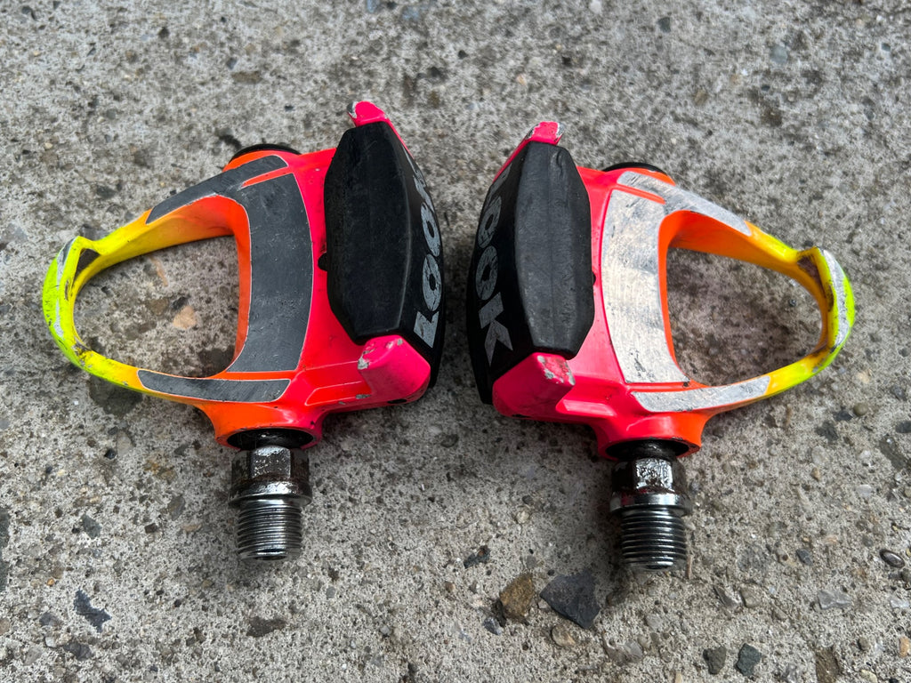 Look Carbon ARC PP76 Clipless Pedals Pink Orange Rainbow Neon Sunset Gatorfade - Image 3