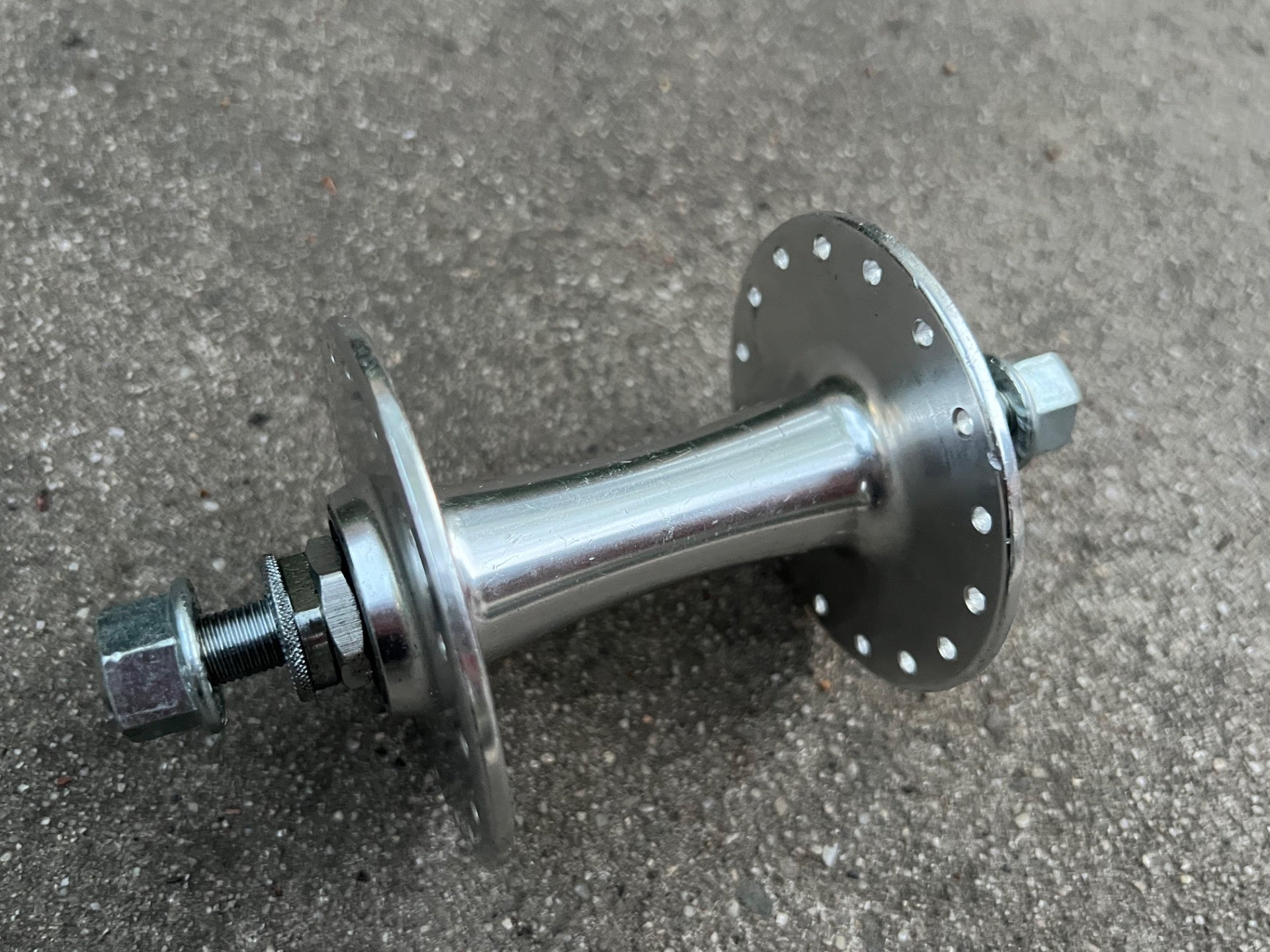 Bianchi Pista 100mm 32H Hole High Flange Front Hub Track Bolt On Silver Solid   - Image 3