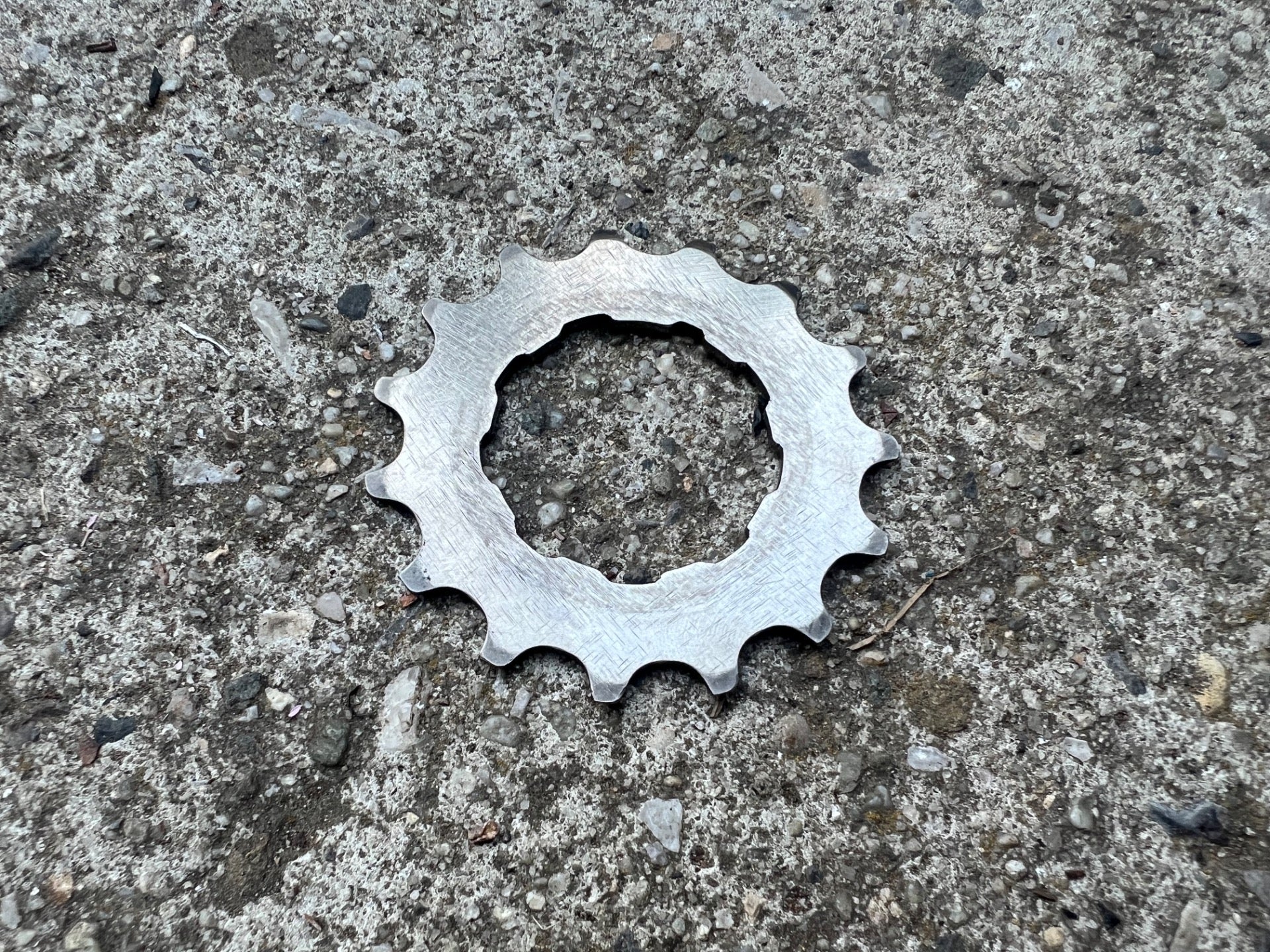 SRP 15T Tooth Titanium Cassette Cog Shimano Hyperglide Vintage MTB 8 Speed Gray  - Image 3