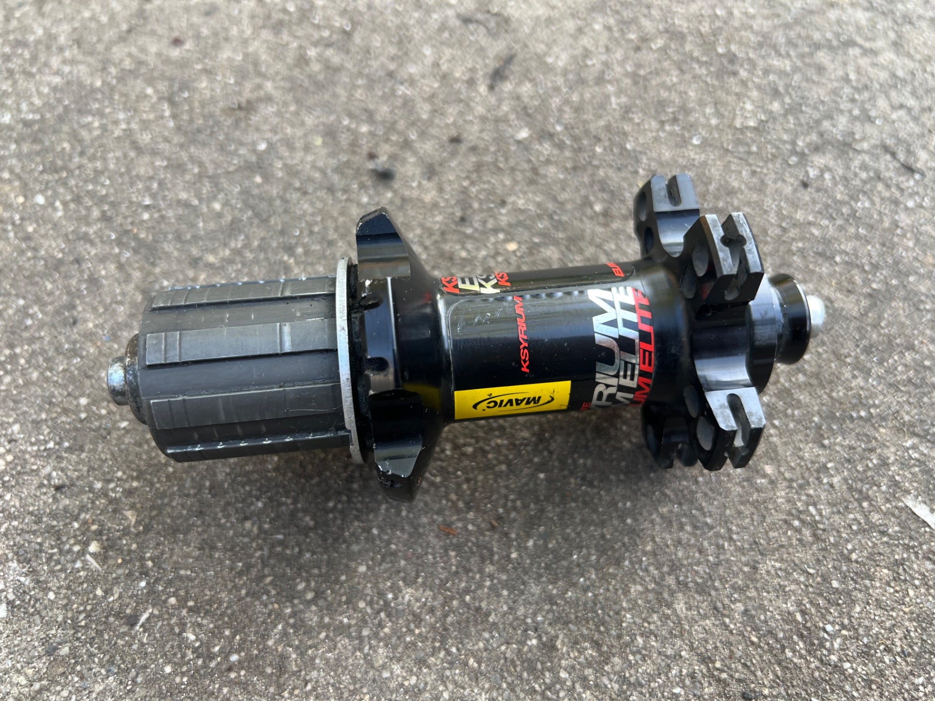 Mavic Ksyrium Elite Rear Hub 20H 130mm With Spacer 8-11 Speed Shimano Road Bike  - Image 3
