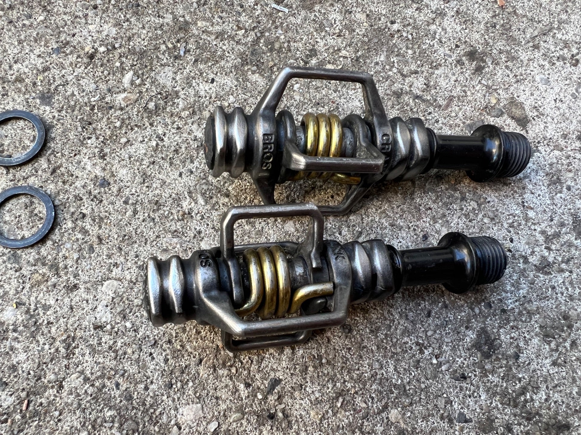 Crankbros Egg Beater First Gen Pedals 9/16” Clipless CX Gravel Road XC MTB Race - Image 3