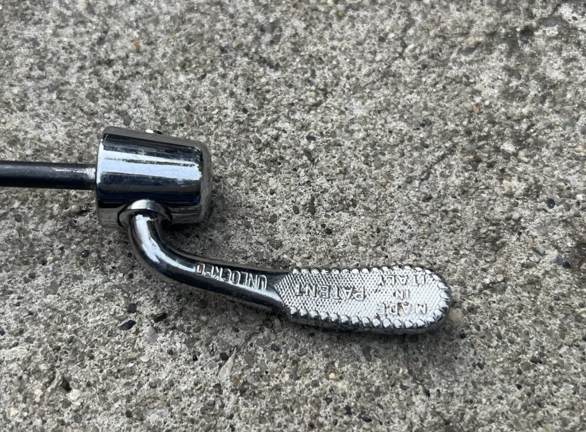 Campagnolo Front Quick Release Skewer 100mm Vintage Chrome Retro Steel Road - Image 3