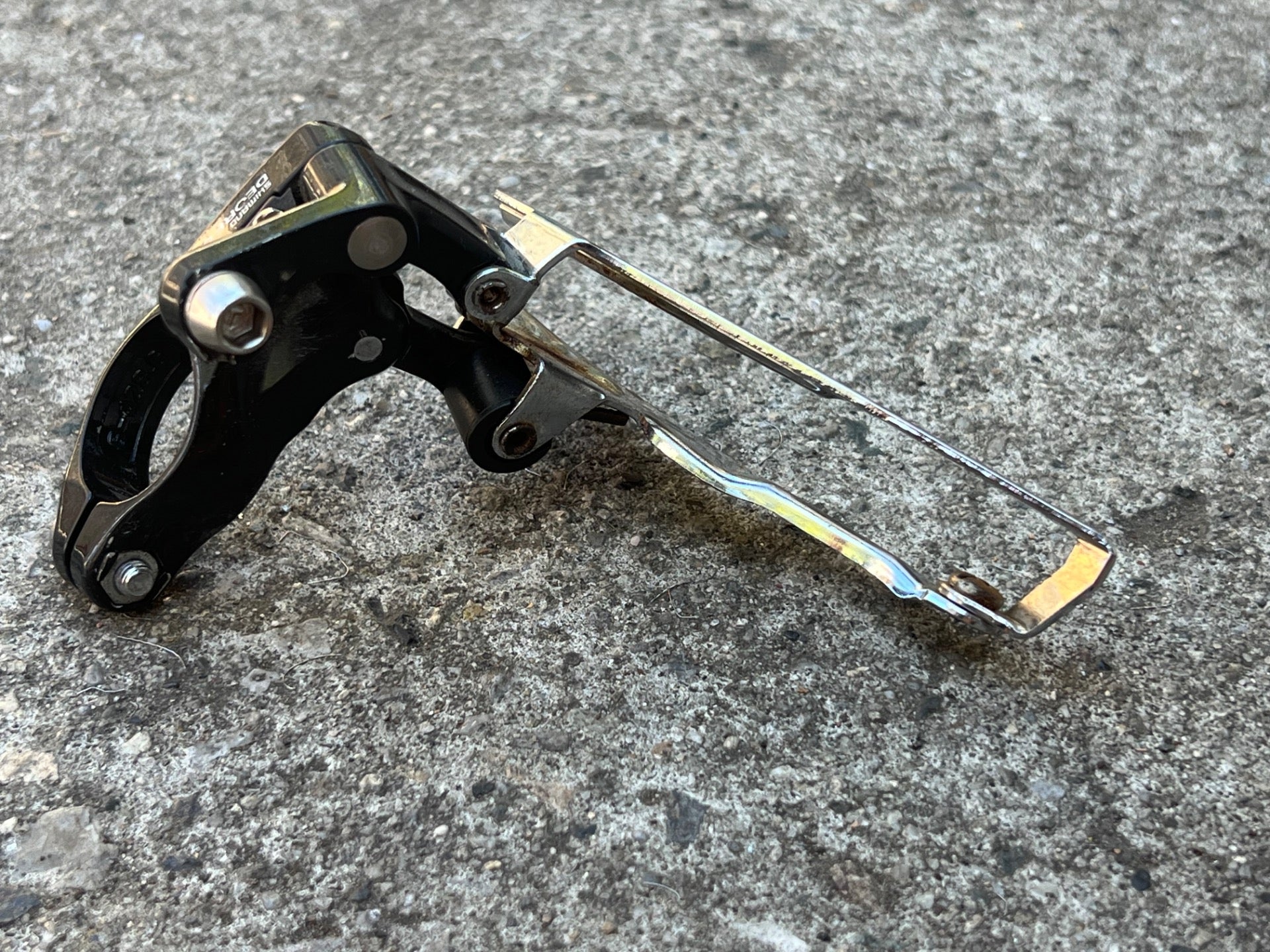Shimano Deore LX FD-M560 28.6mm Bottom Pull Front Derailleur Vintage MTB Black - Image 3