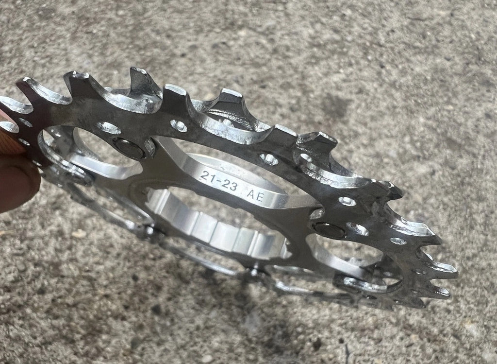 NOS NEW Shimano Ultegra CS-6500 9 Speed 11-23 Cassette Vintage Road Bike Cycling-Bicycle Bin
