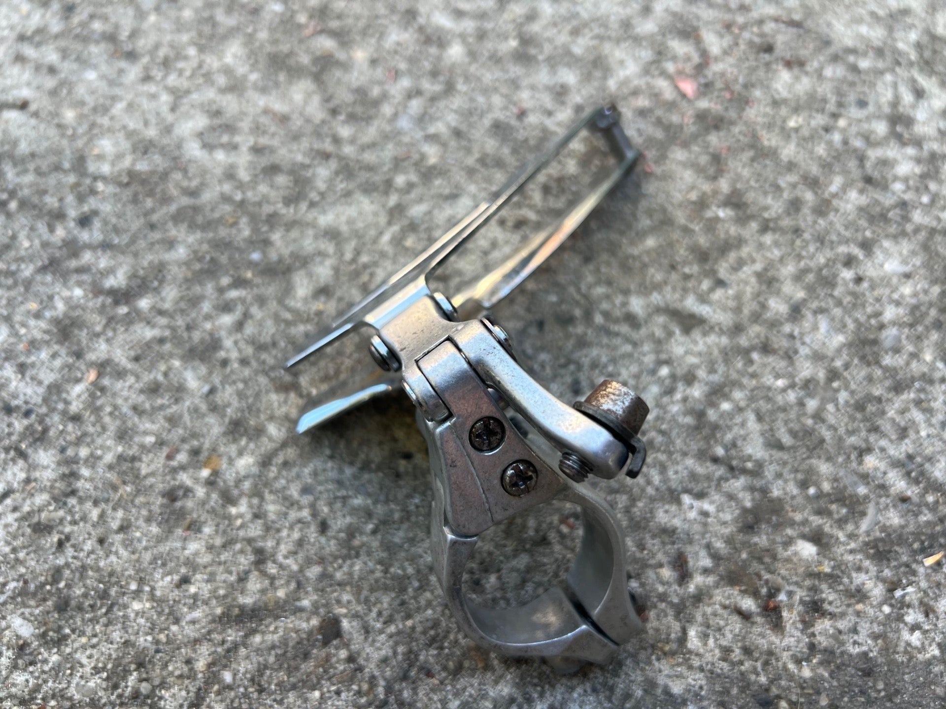 Shimano Z Series FD-Z206 28.6mm Bottom Pull Front Derailleur Double Vintage  - Image 3