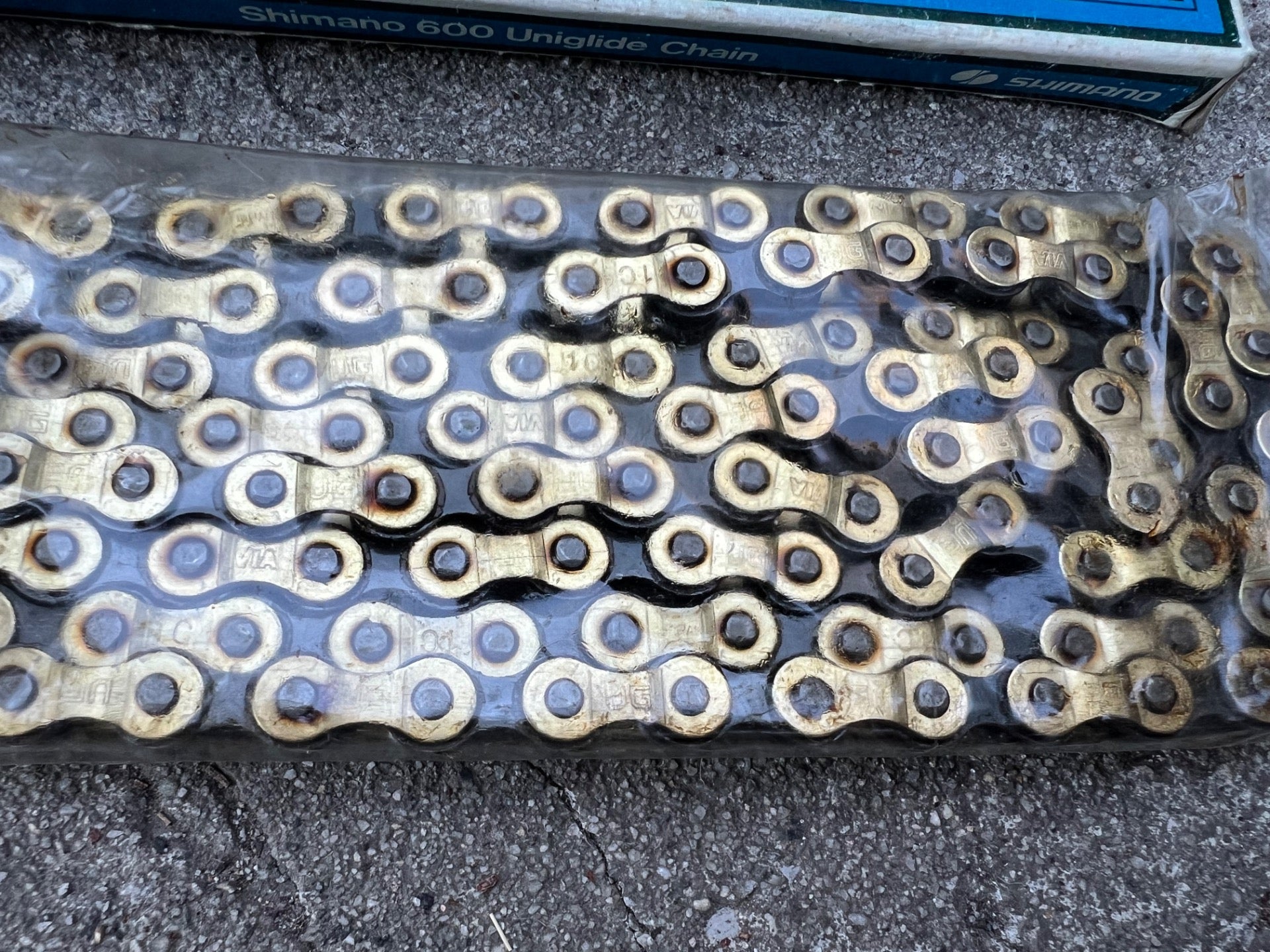 NOS Shimano 600 Uniglide Chain Gold 116L 6 Speed Vintage Road Touring Bike Retro - Image 3