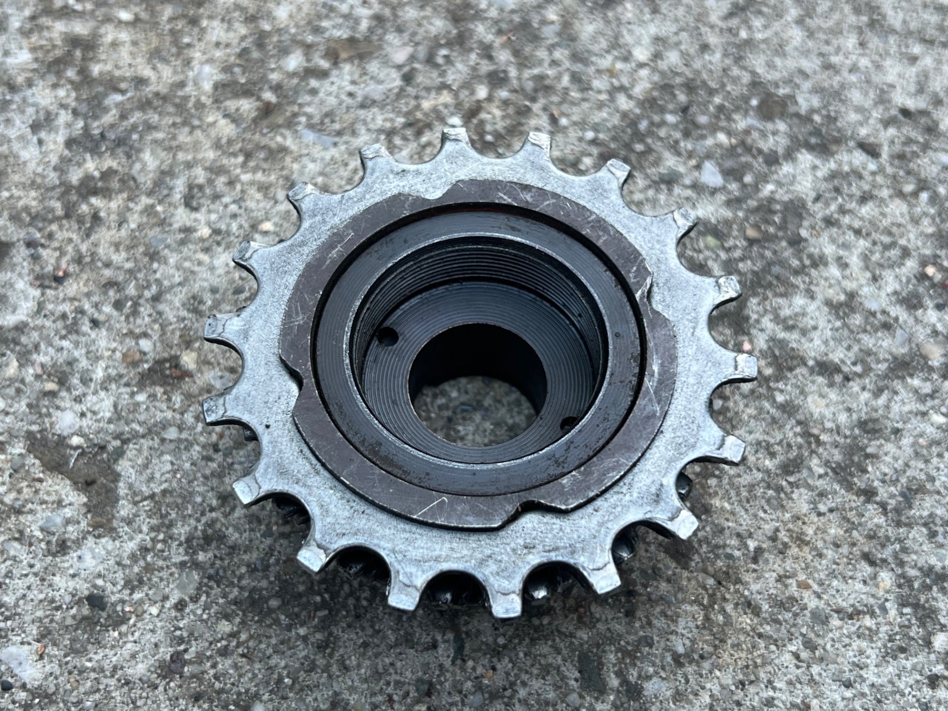 Suntour 13-18T 6 Speed Freewheel Vintage Road Bike Triathlon Race Short Range  - Image 3