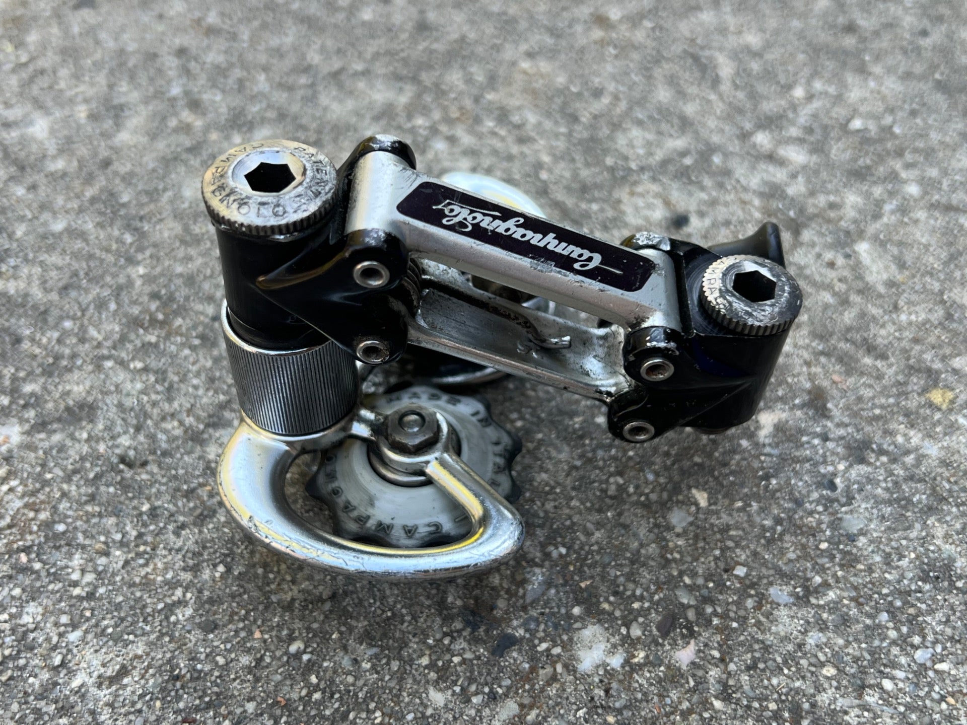Campagnolo Super Record Rear Derailleur Titanium TI Black Vintage Road Pat 84 - Image 3