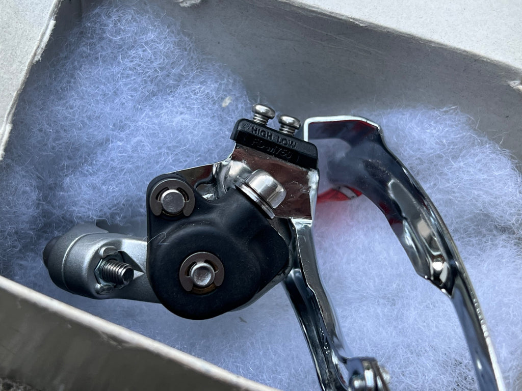 NOS Shimano Deore XT FD-M750 28.6mm Bottom Pull Low Clamp Front Derailleur Retro - Image 3